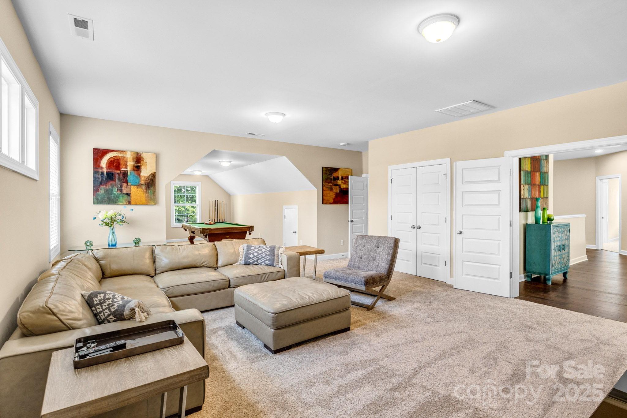 2854 Harlinsdale Drive