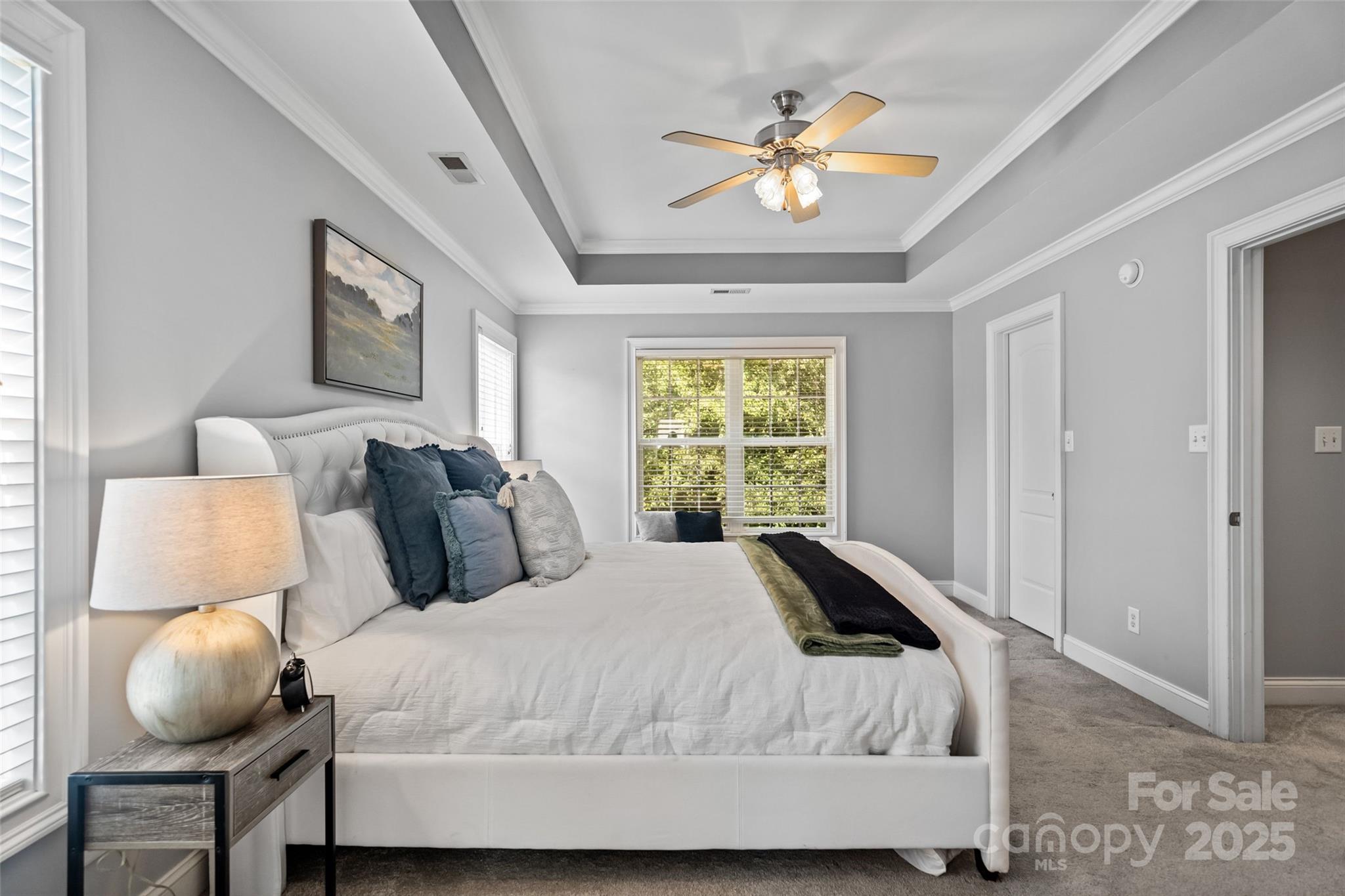 1677 Shetland Lane