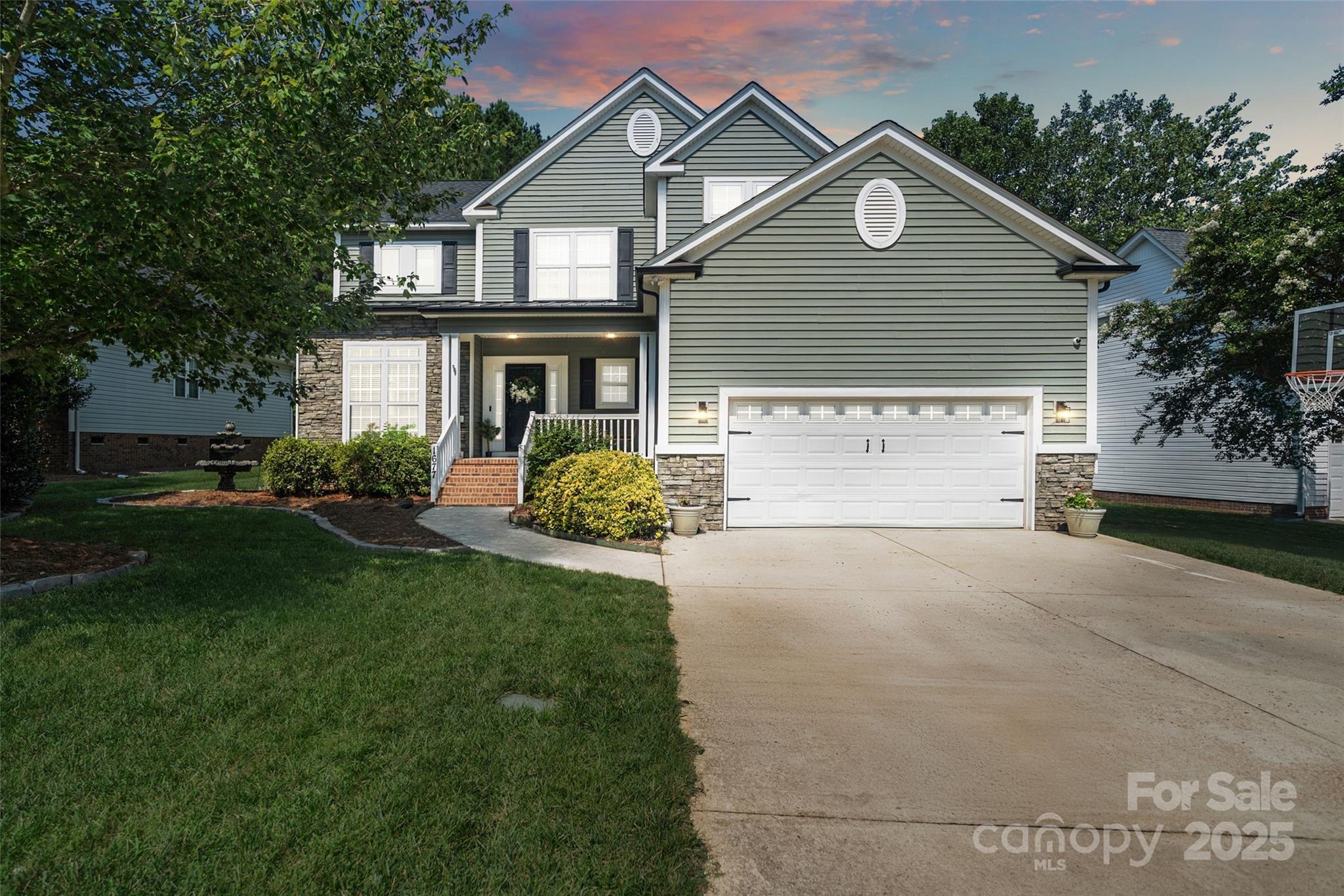 1677 Shetland Lane