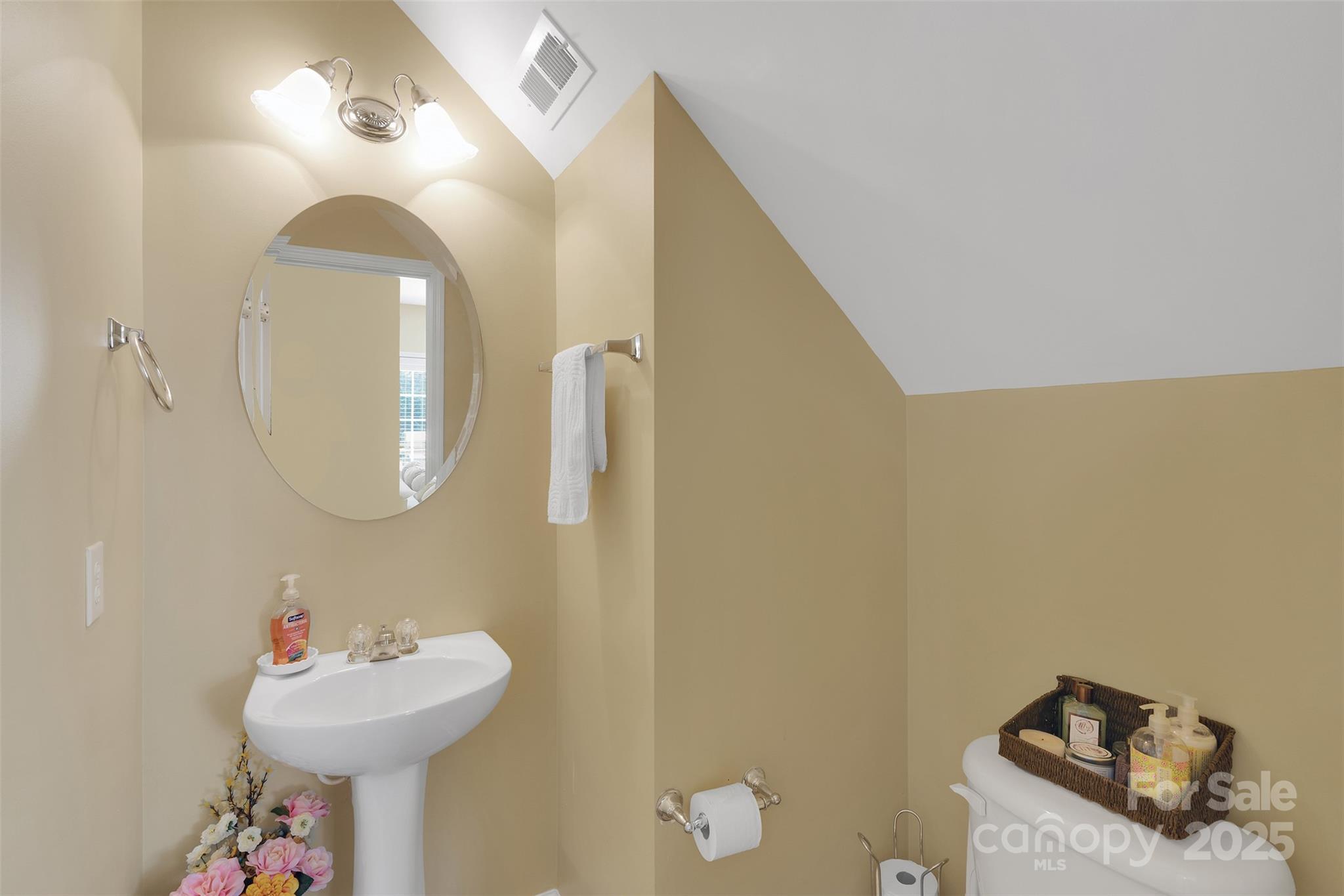 4557 Scarlet Oak Drive