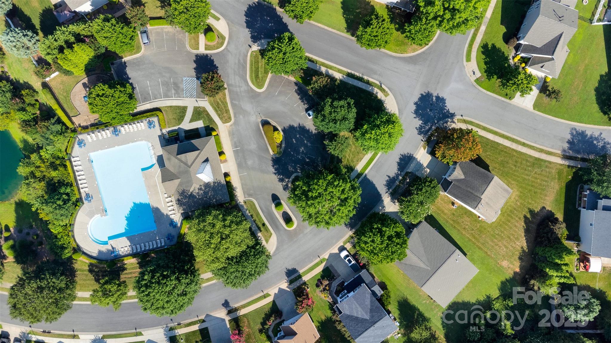 4557 Scarlet Oak Drive