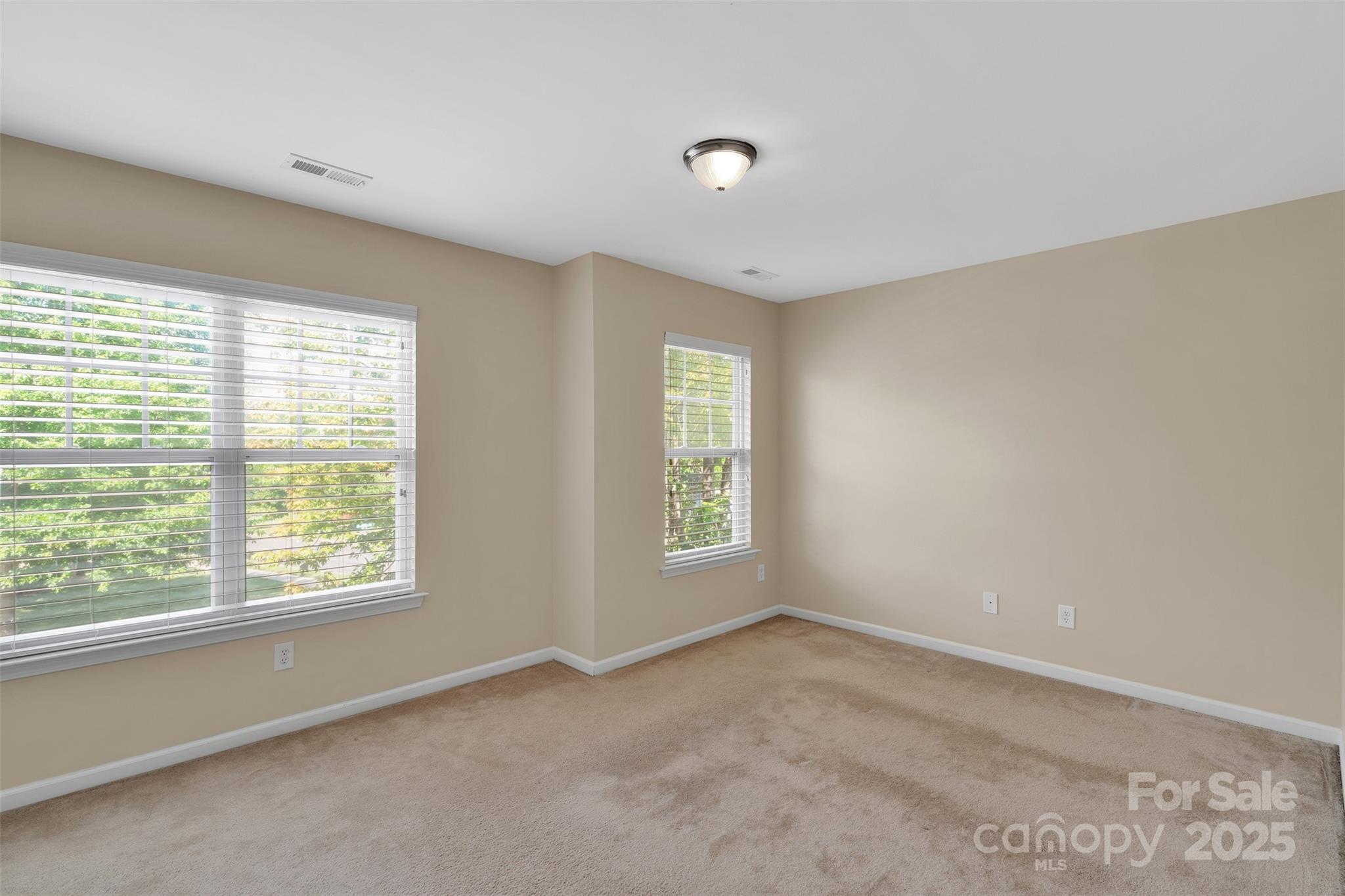 4557 Scarlet Oak Drive