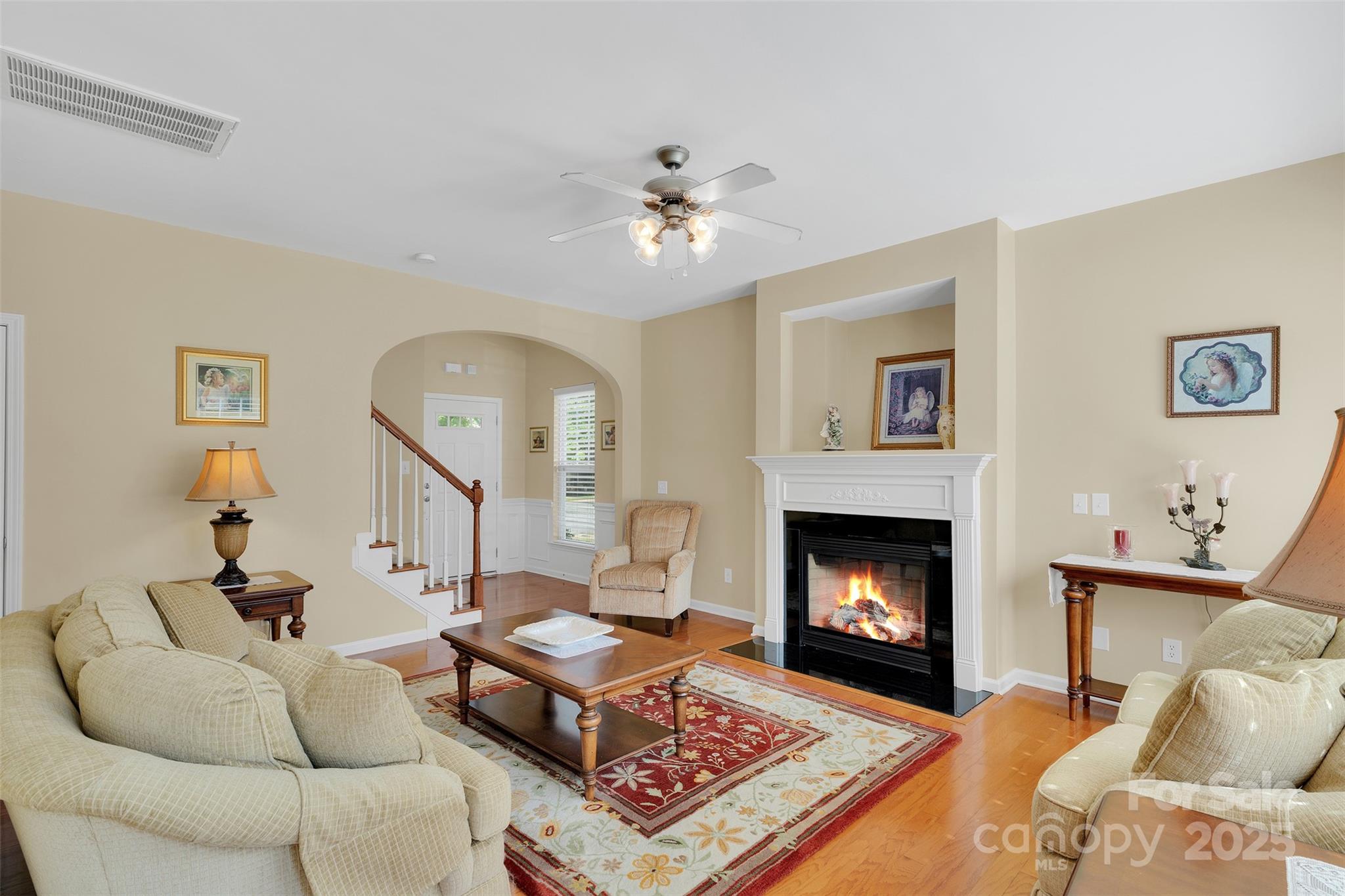 4557 Scarlet Oak Drive