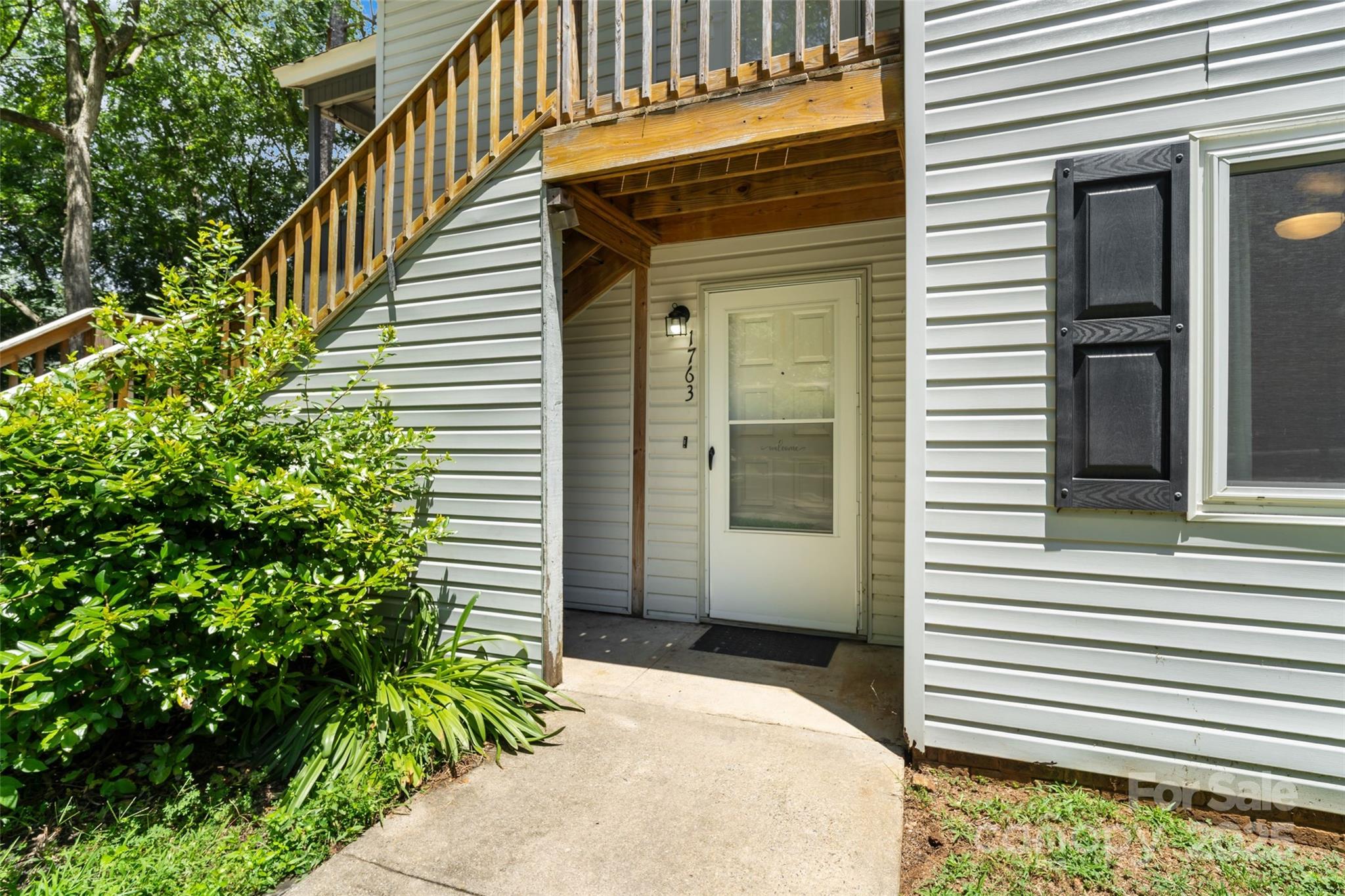 1763 Hunters Trail