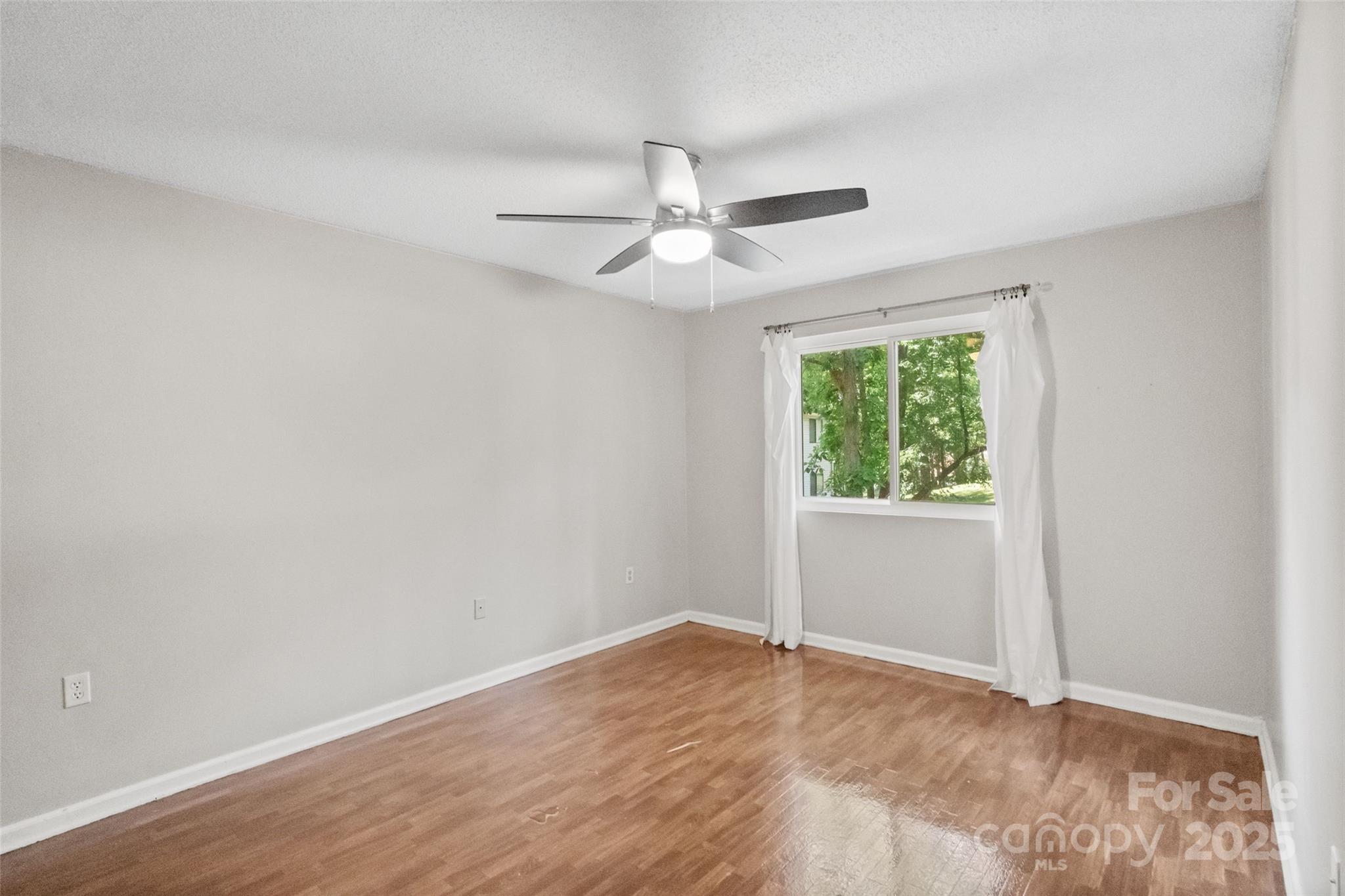 1763 Hunters Trail