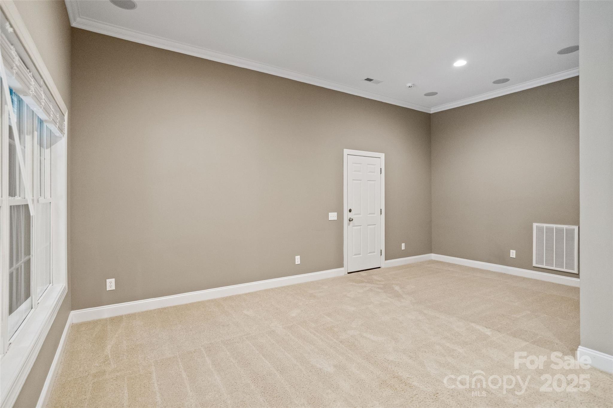 1116 Torrington Circle