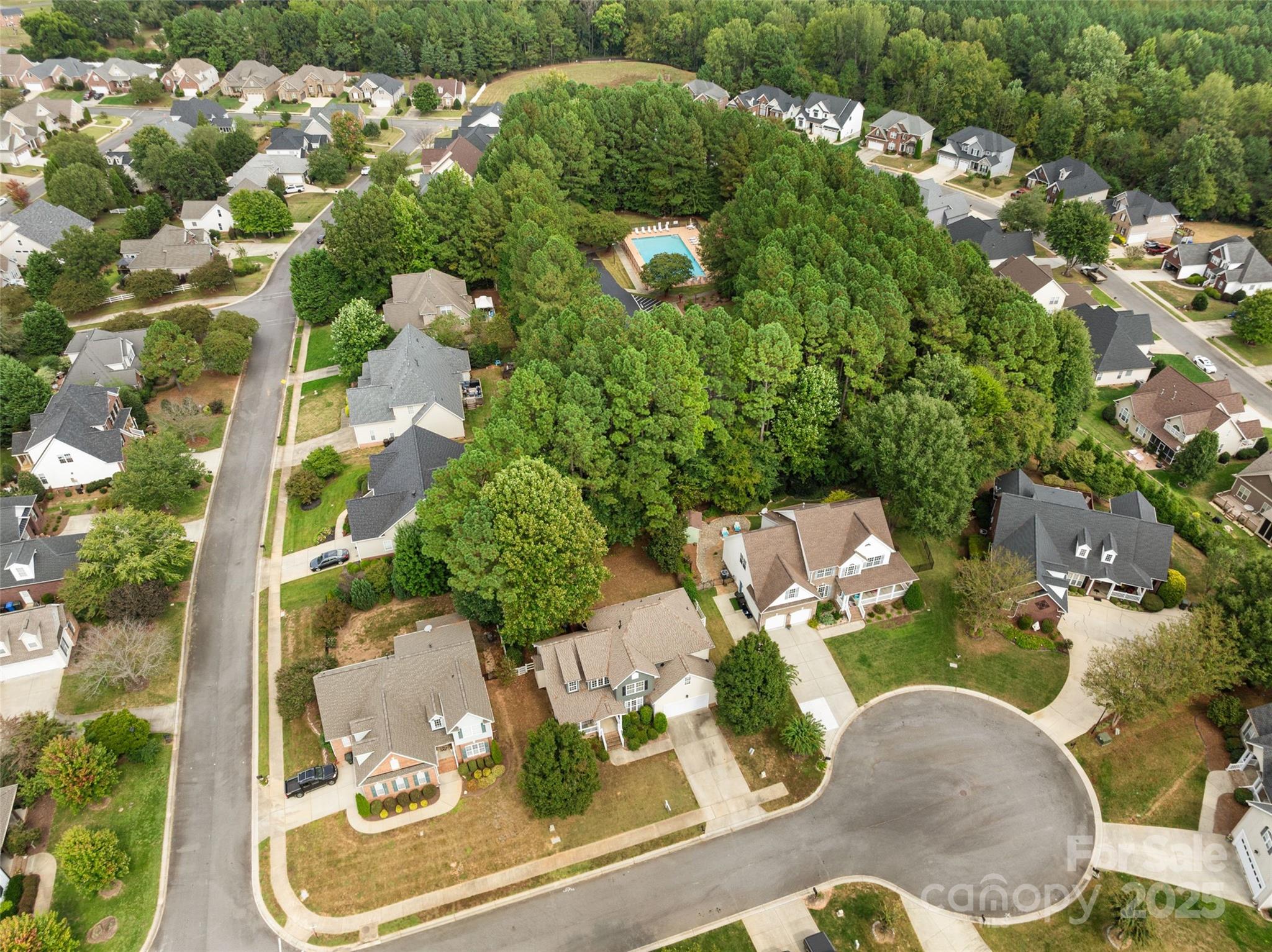 1636 Beacon Hill Court