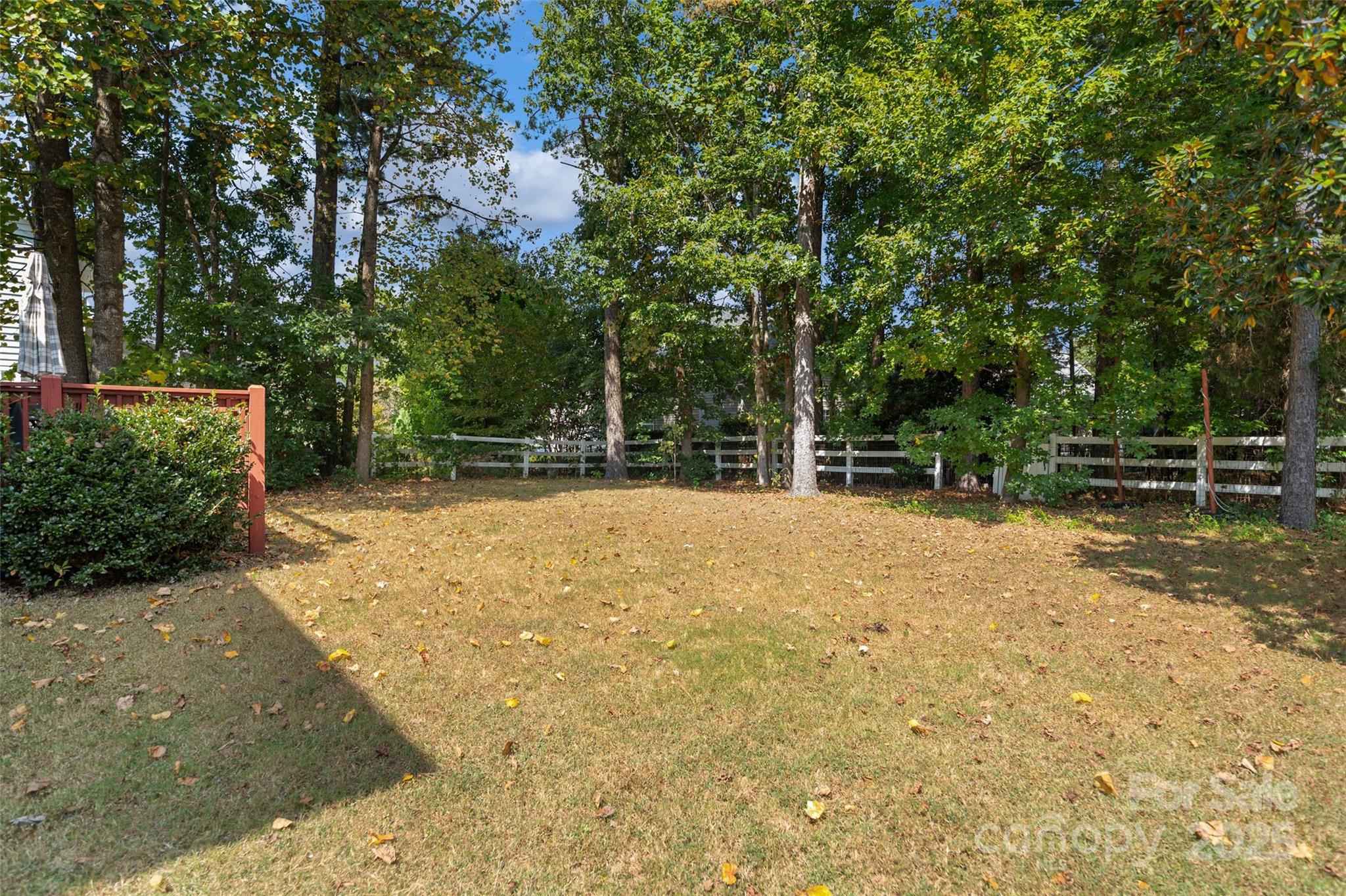 1636 Beacon Hill Court