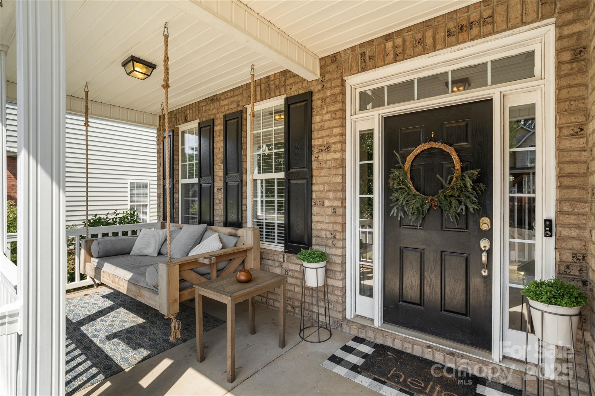 1636 Beacon Hill Court