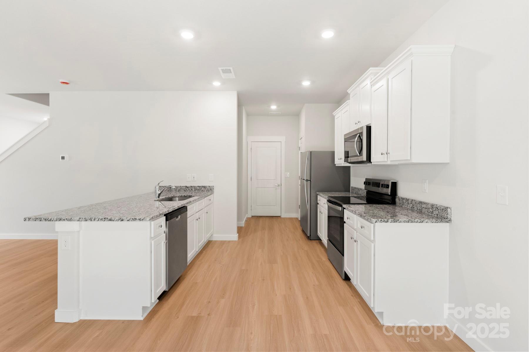 1564 Doran Terrace