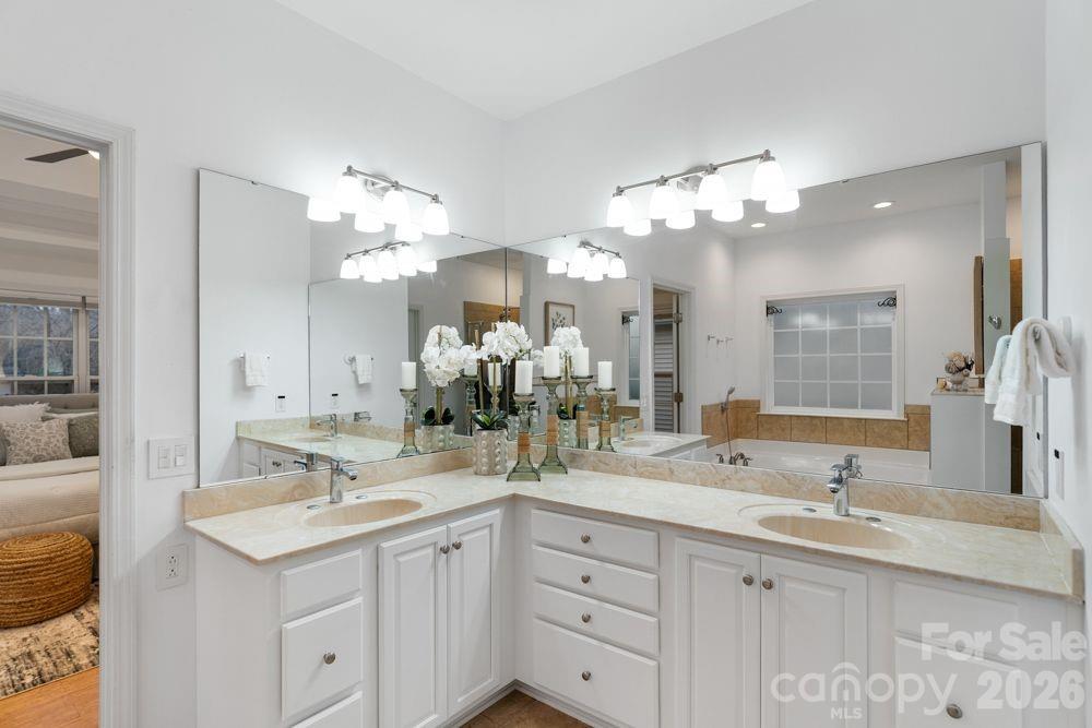 1613 Essex Hall Drive