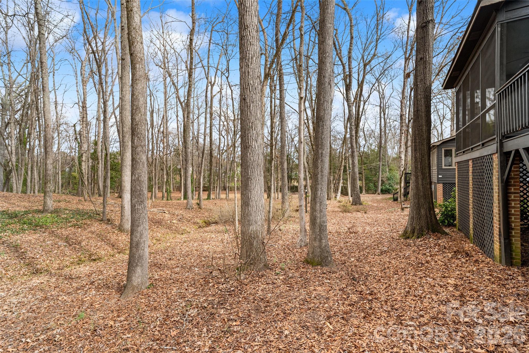 832 Bridgewood Drive