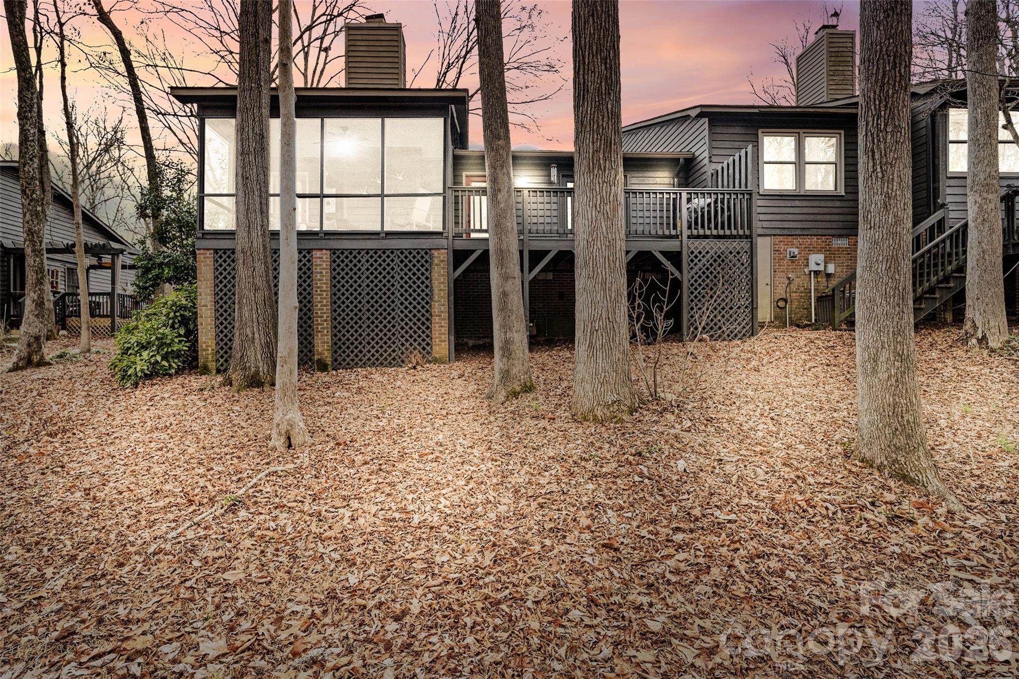 832 Bridgewood Drive