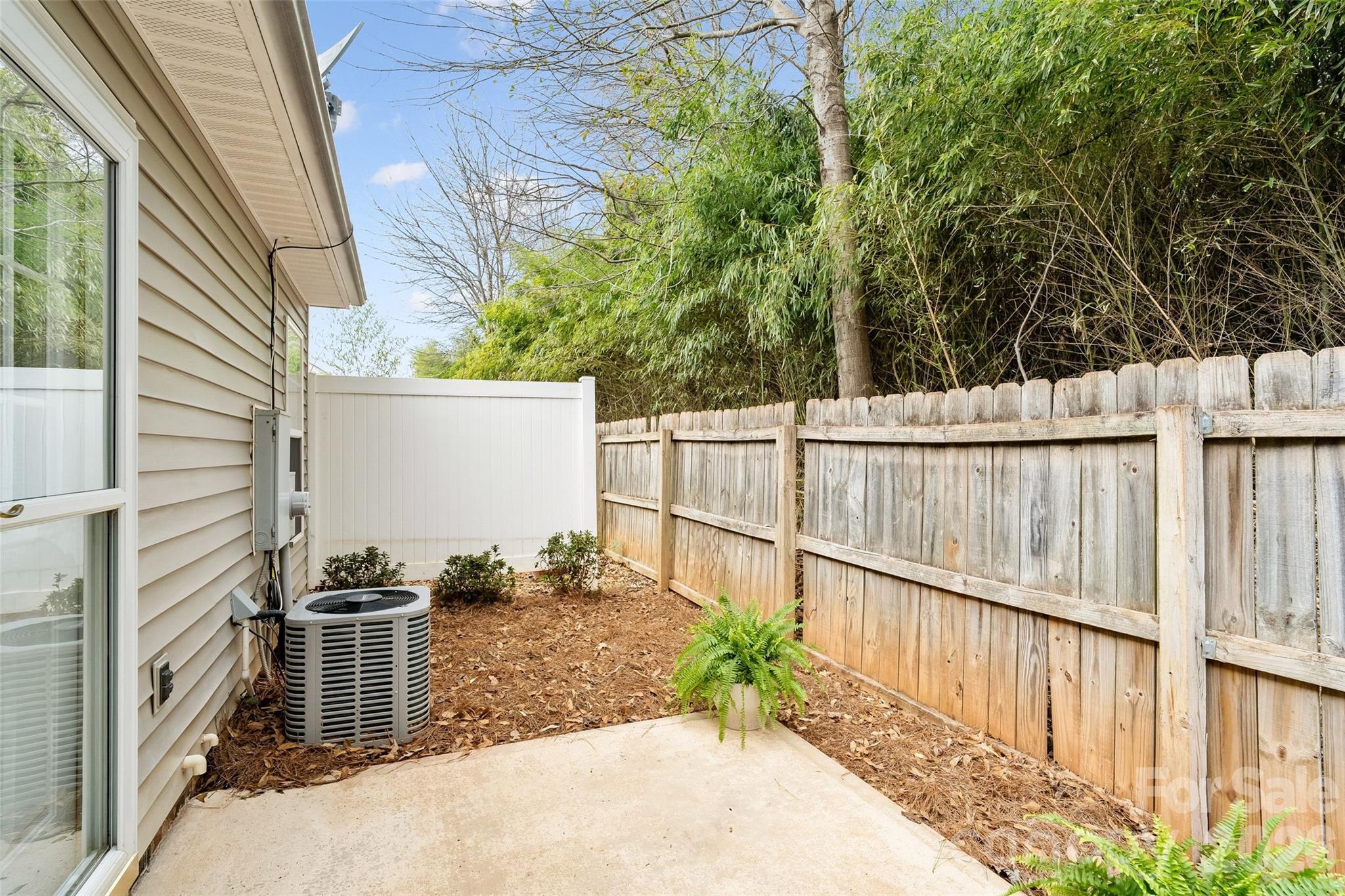 2139 Pavillion Court