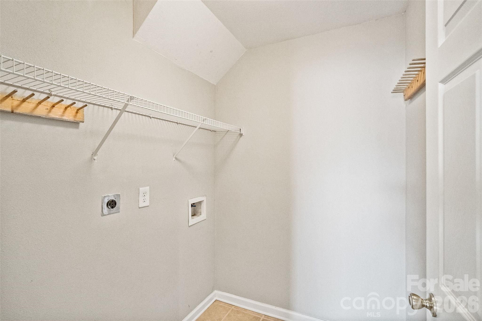 2139 Pavillion Court