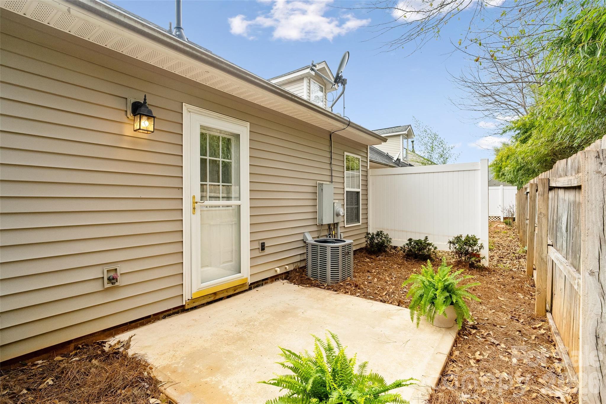 2139 Pavillion Court