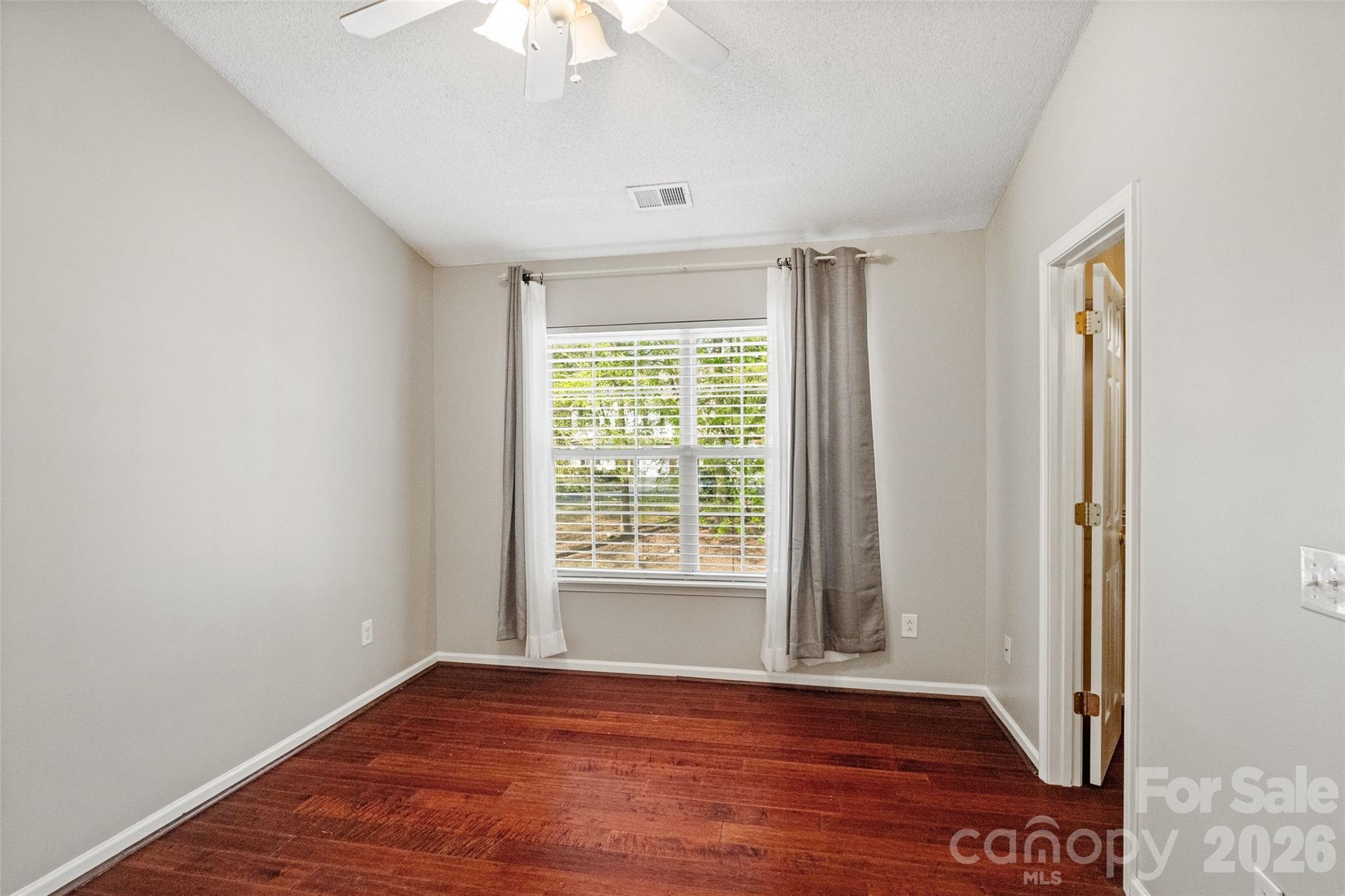 1539 Maypine Commons Way