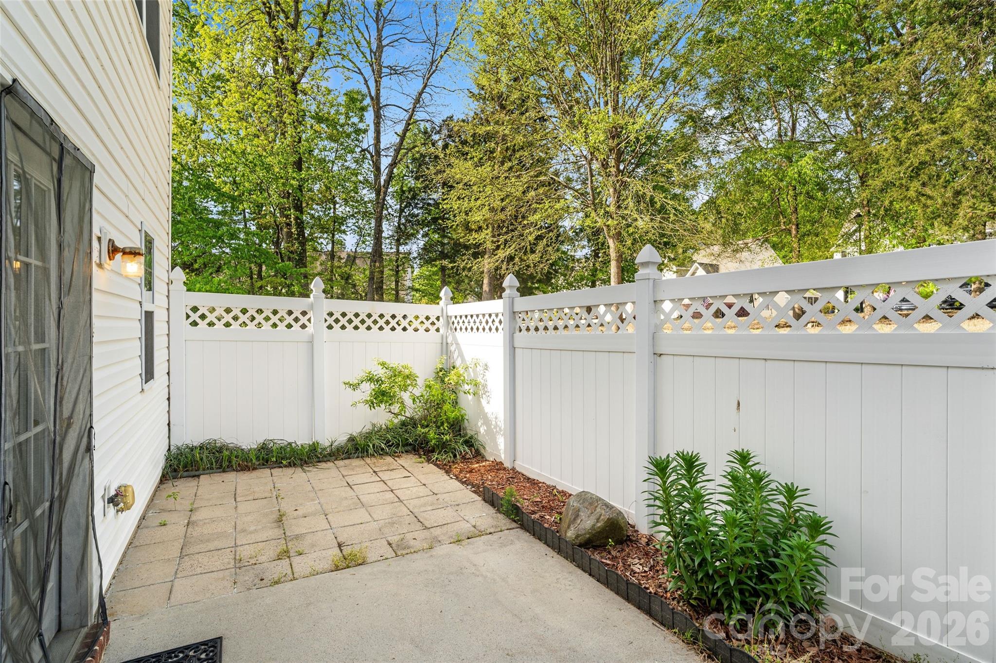 1539 Maypine Commons Way