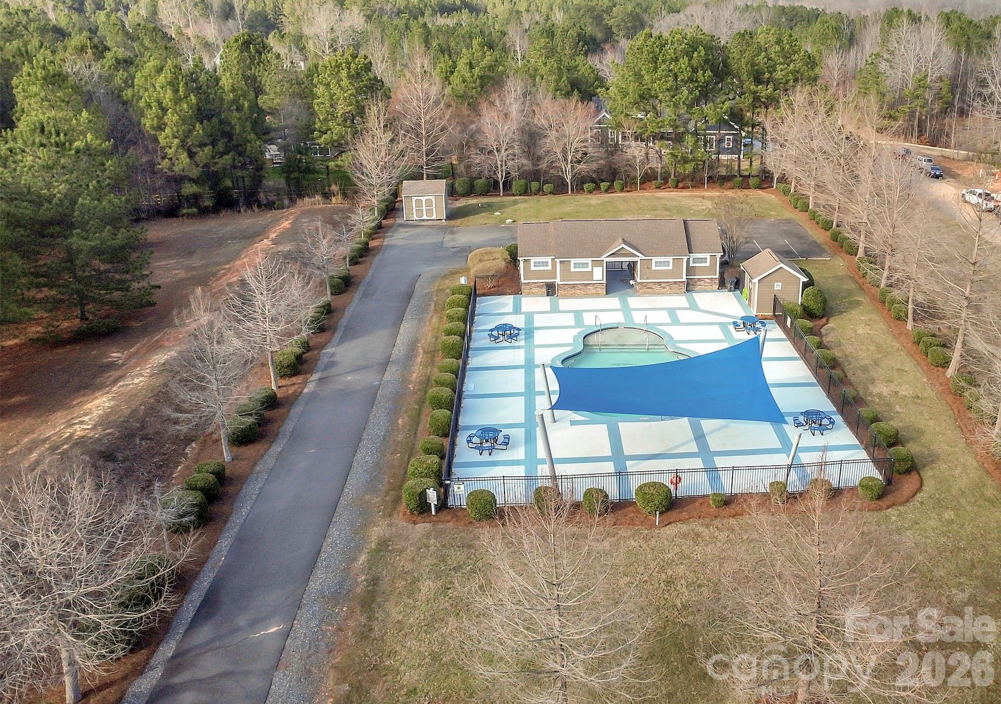 570 Deanne Drive