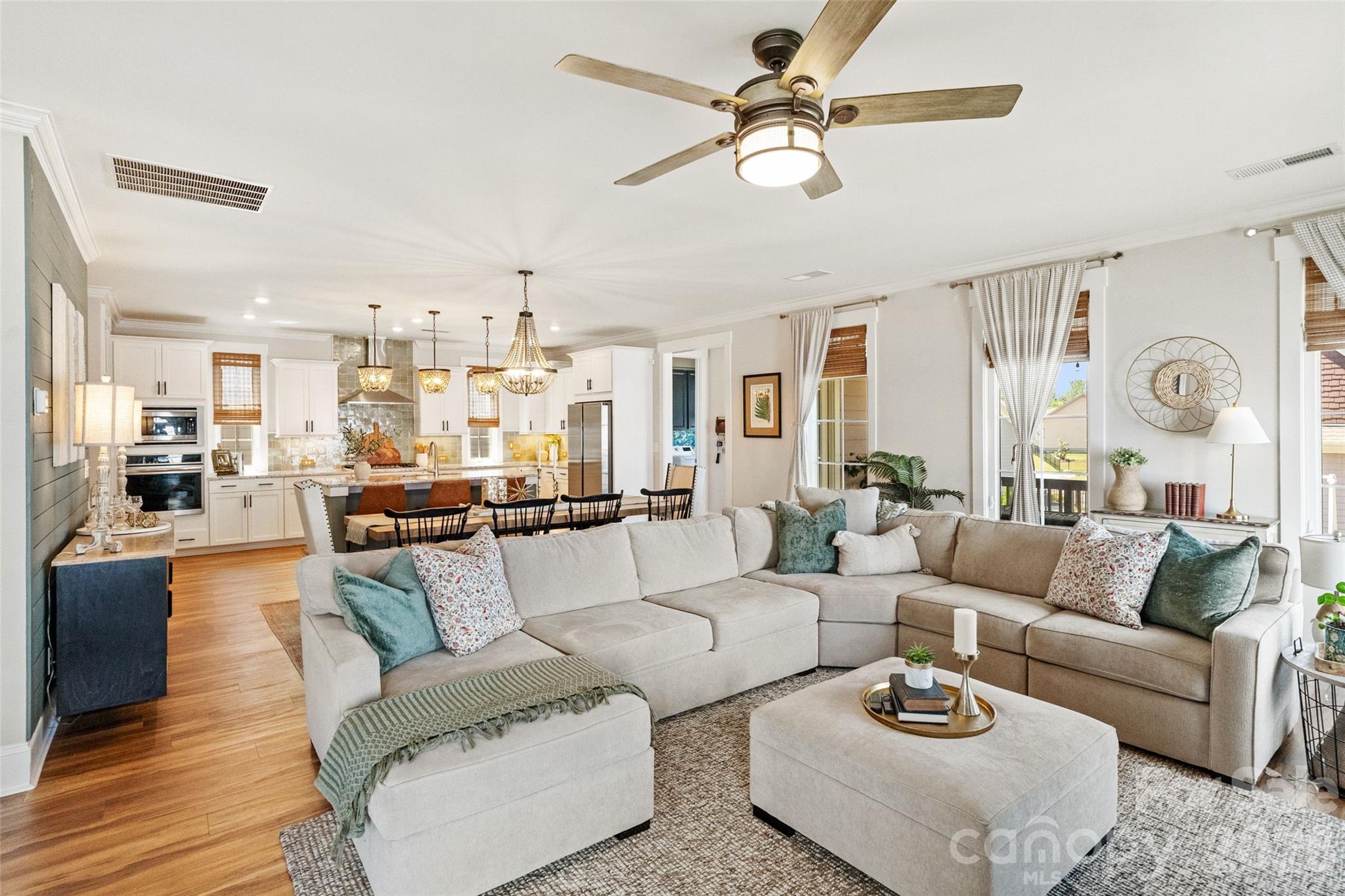 1568 Riverwalk Parkway