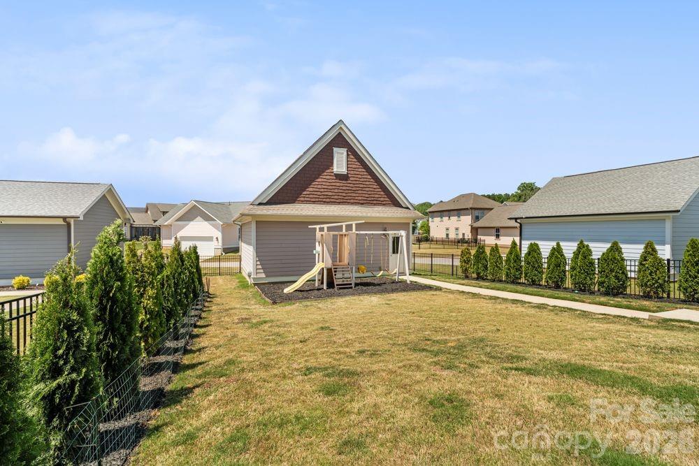 1568 Riverwalk Parkway