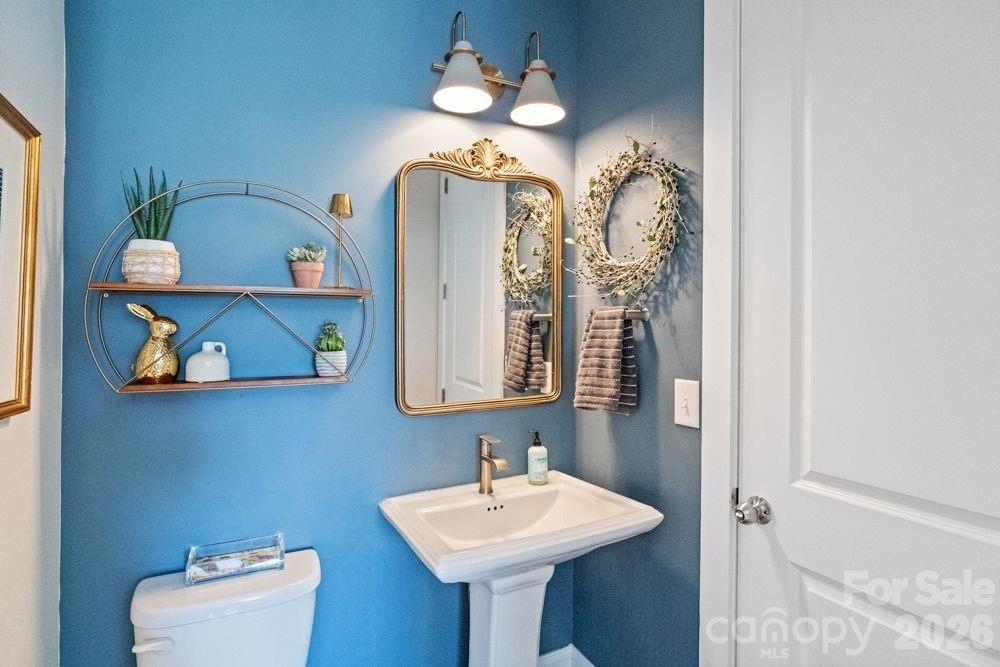 1568 Riverwalk Parkway