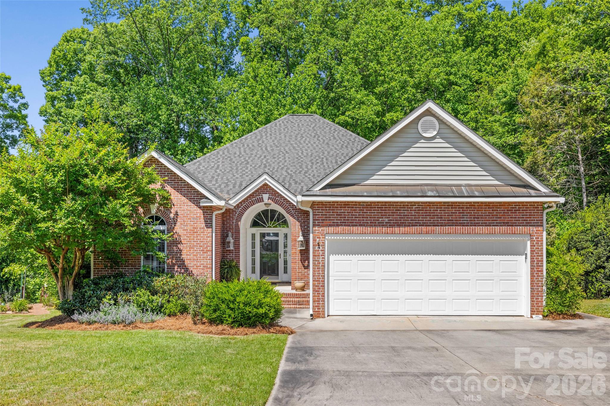 1953 Regency Court