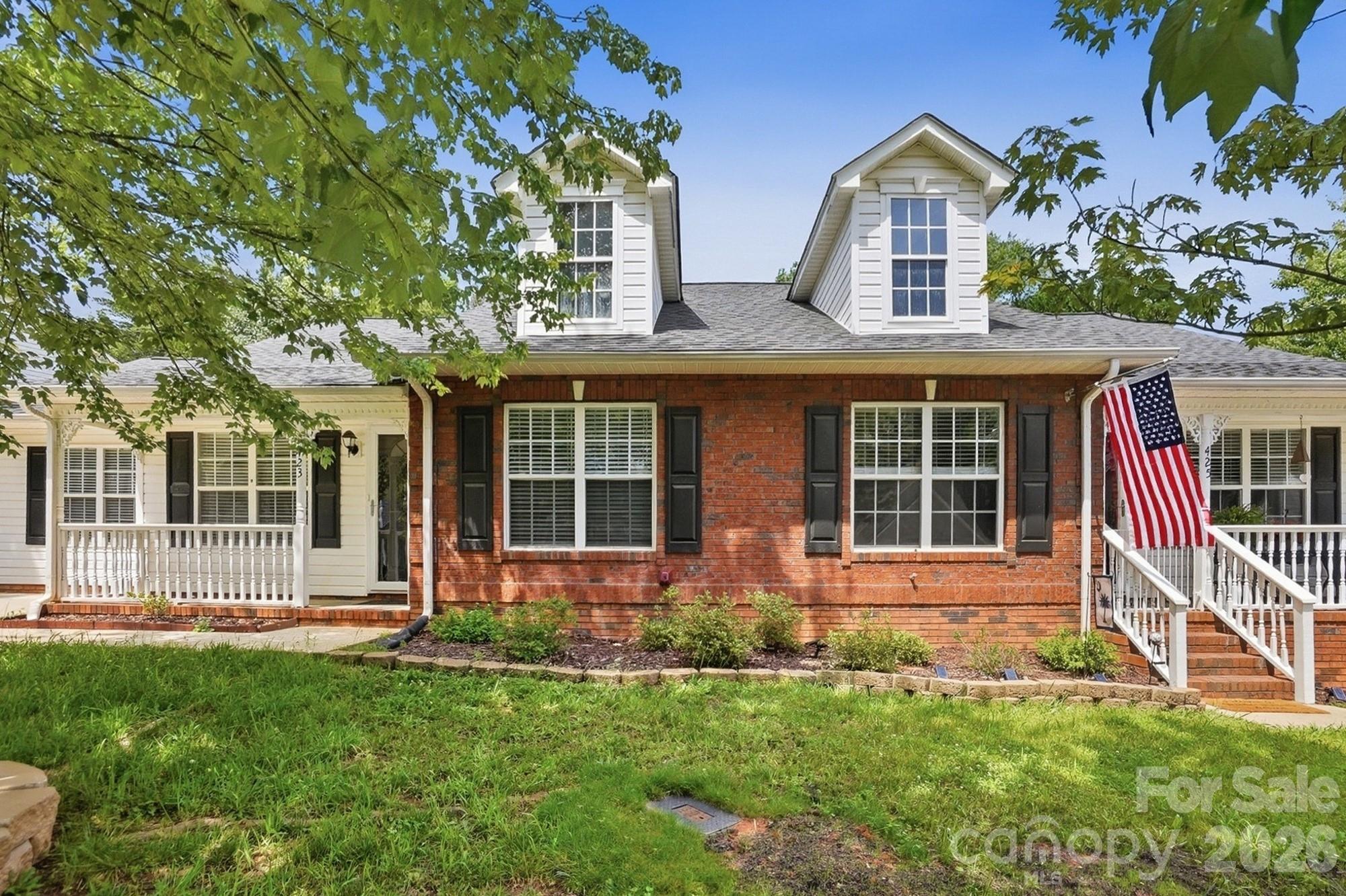 423 Danielle Way