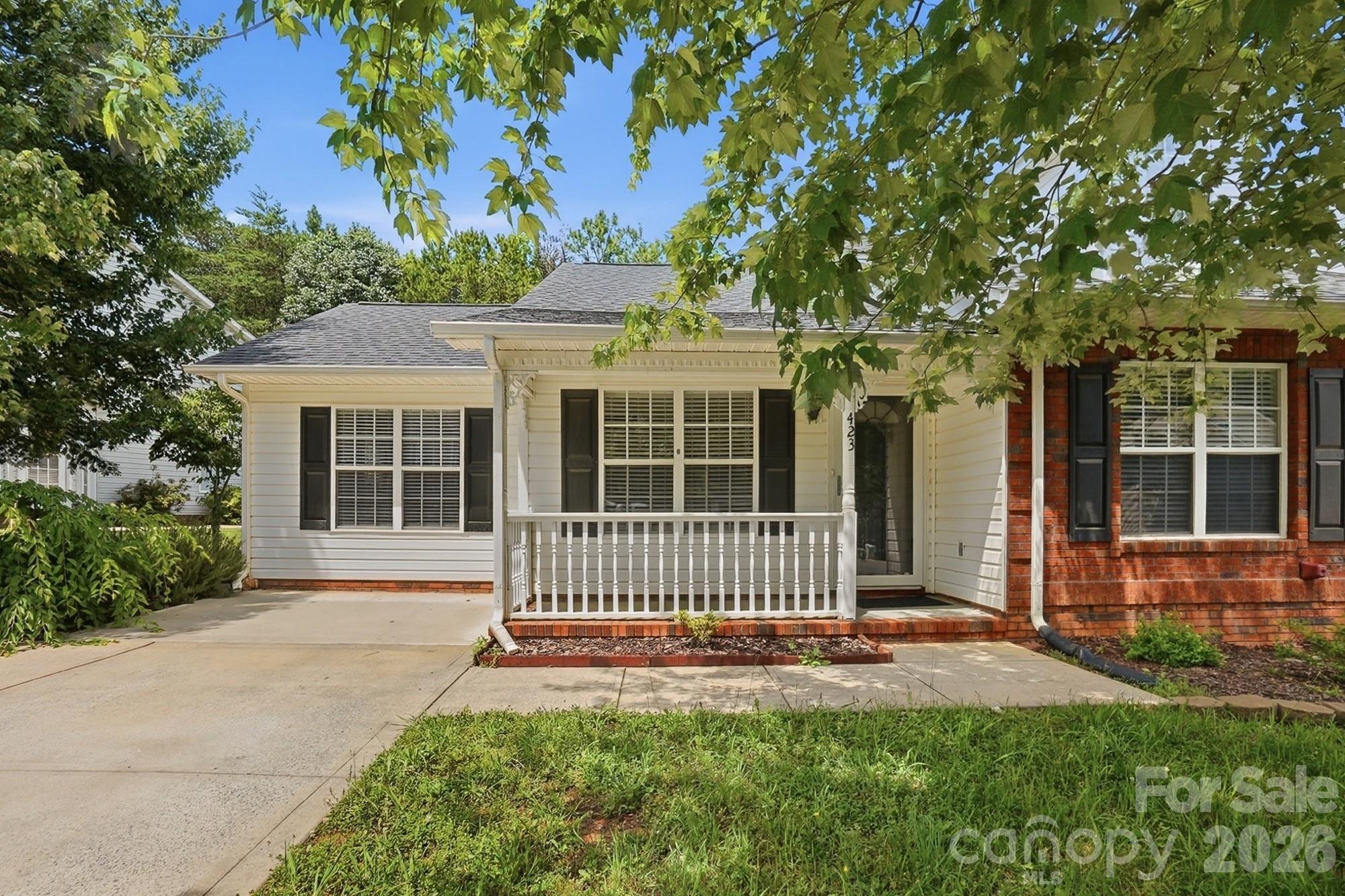 423 Danielle Way