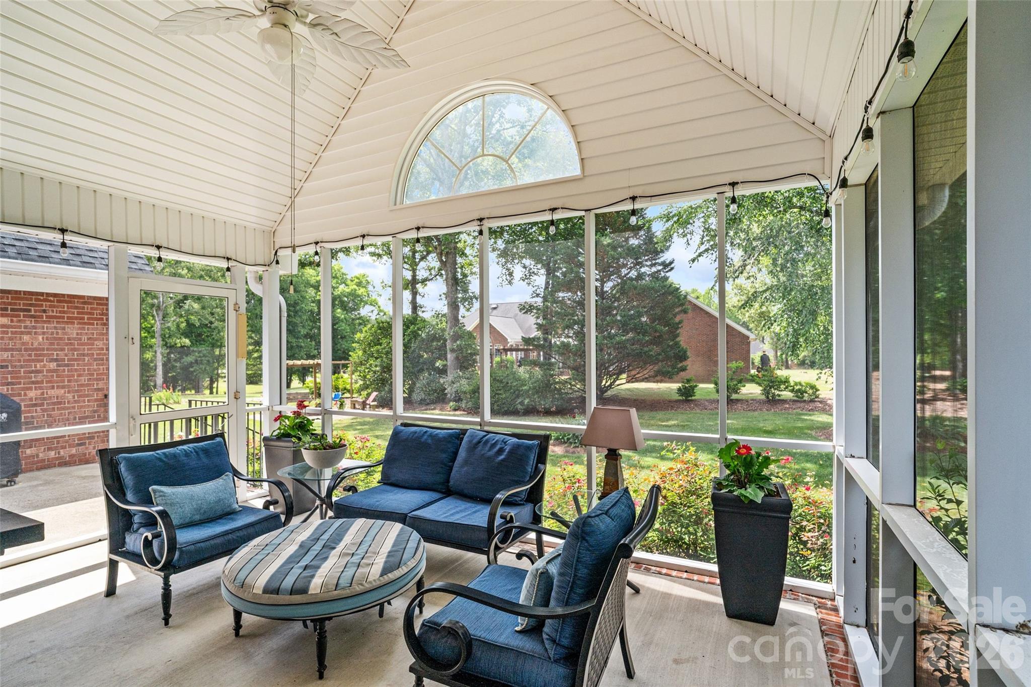 1135 Hunter Trail Court