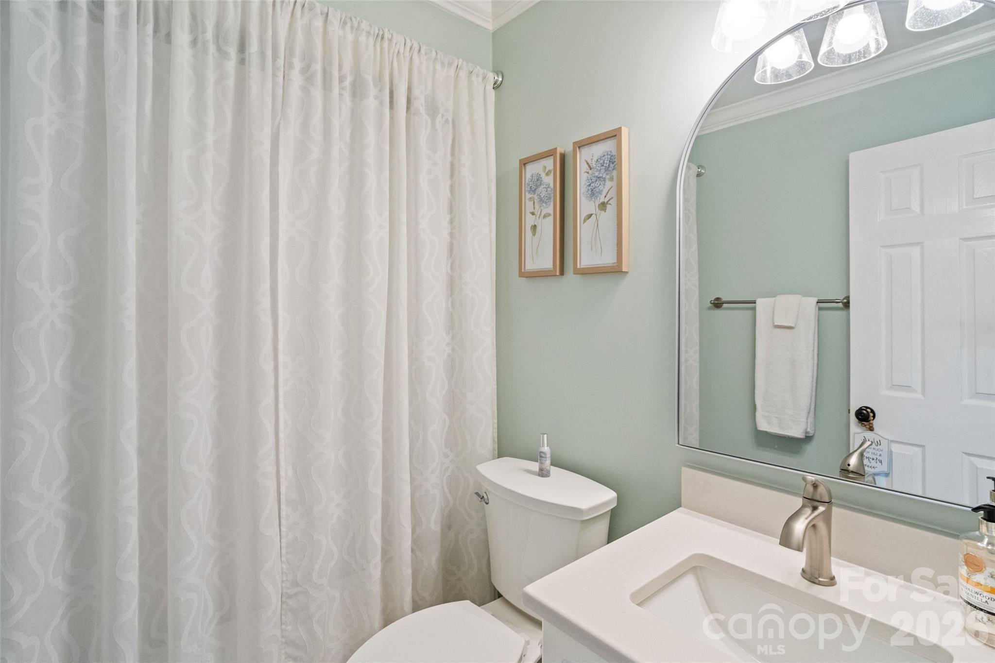 1135 Hunter Trail Court