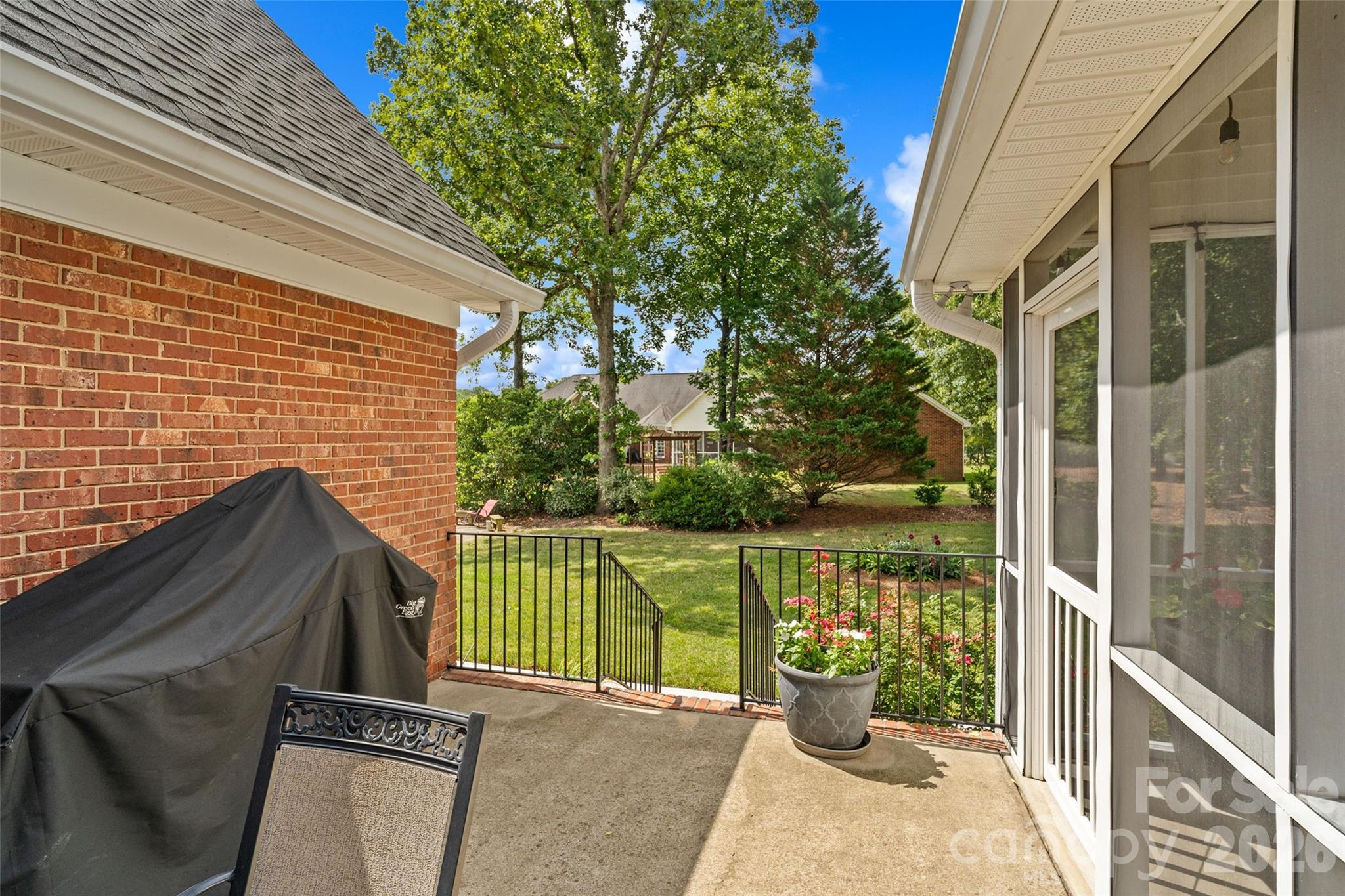 1135 Hunter Trail Court