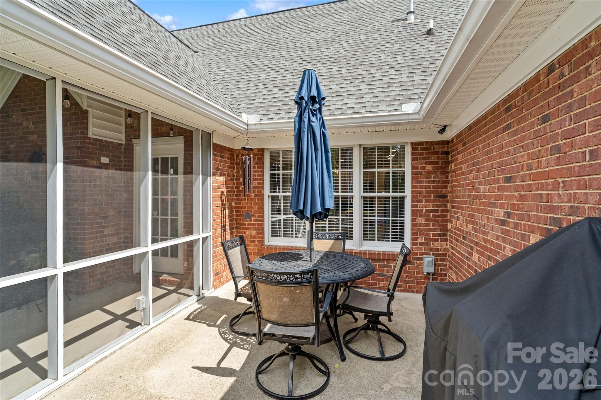 1135 Hunter Trail Court