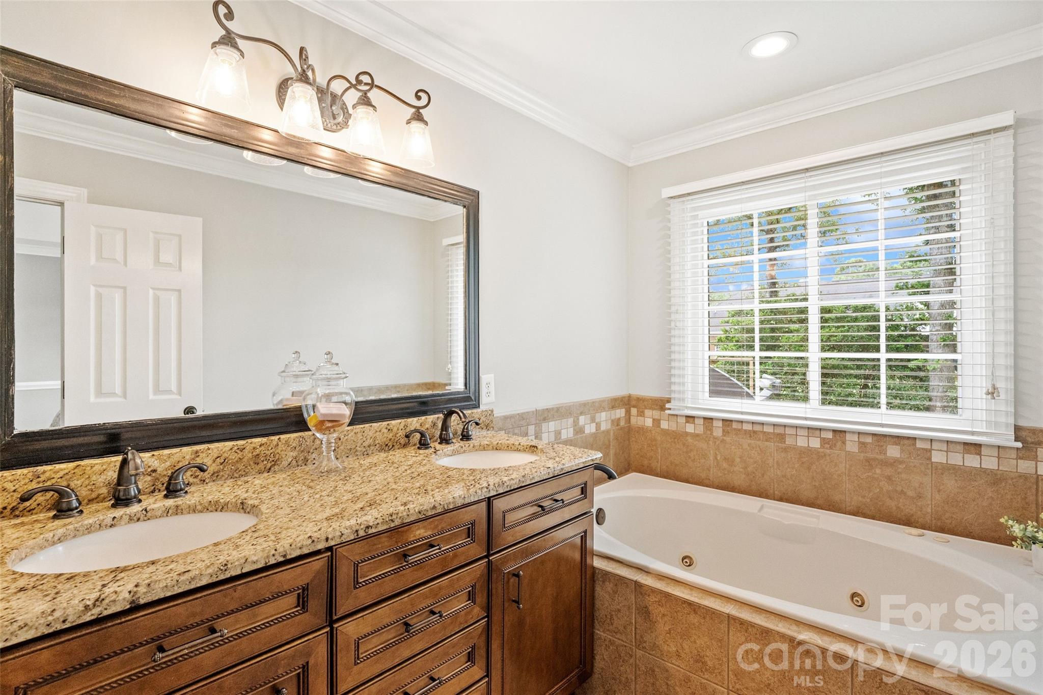 1135 Hunter Trail Court