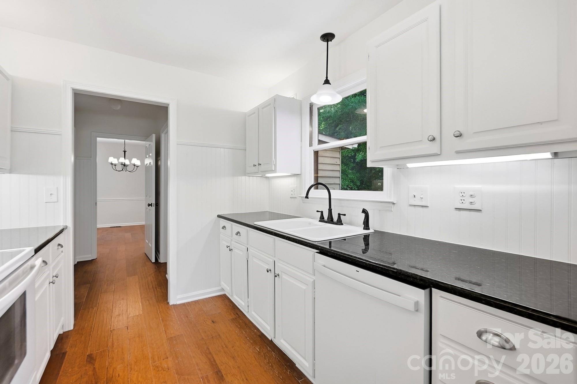 1070 Peachtree Lane