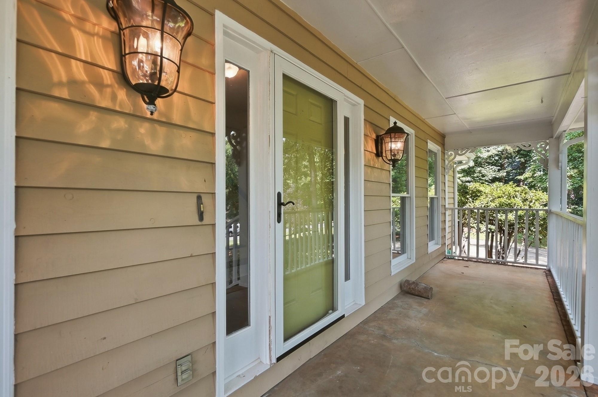 1070 Peachtree Lane