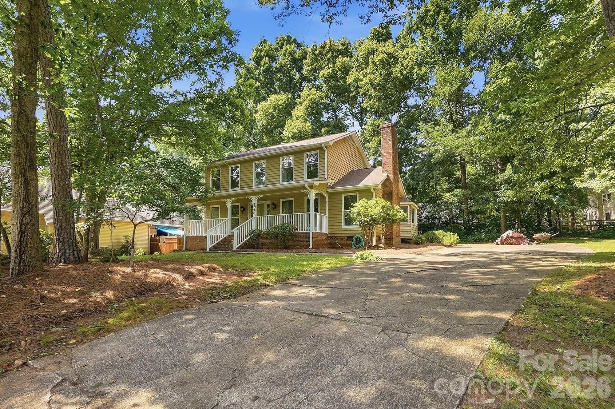 1070 Peachtree Lane