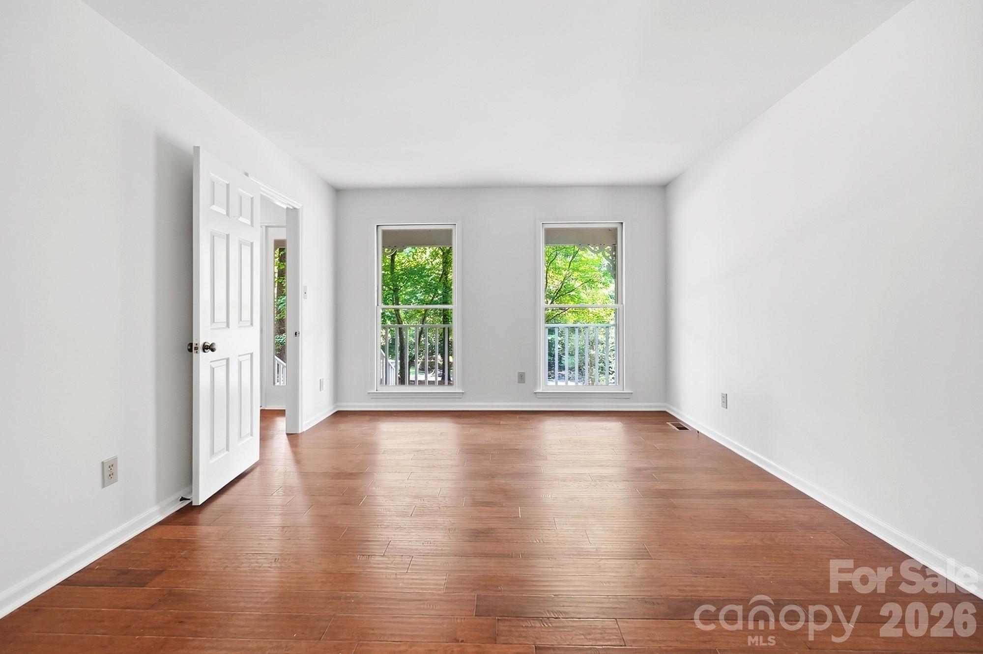 1070 Peachtree Lane