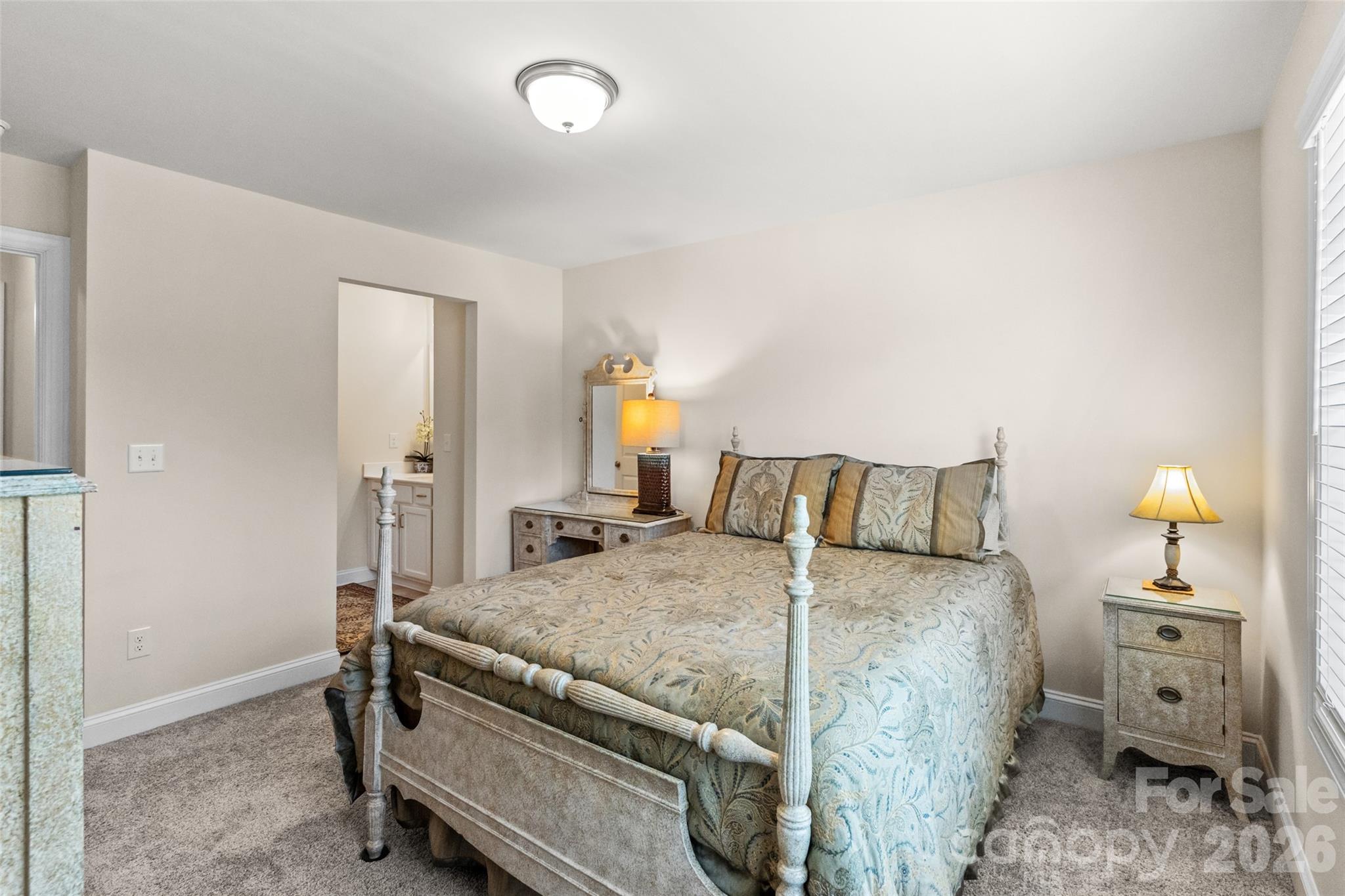 210 Lord Dunluce Street
