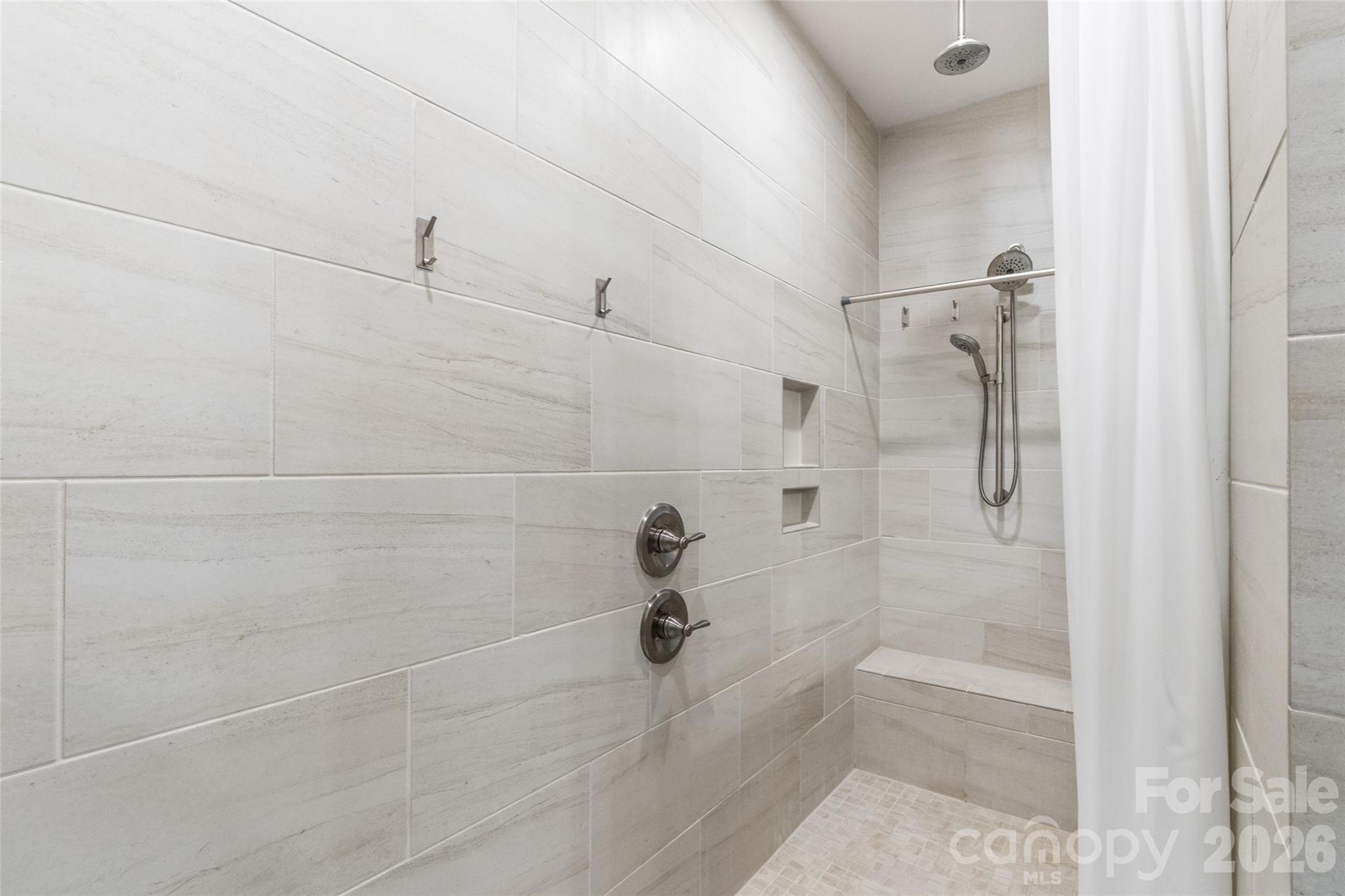 210 Lord Dunluce Street