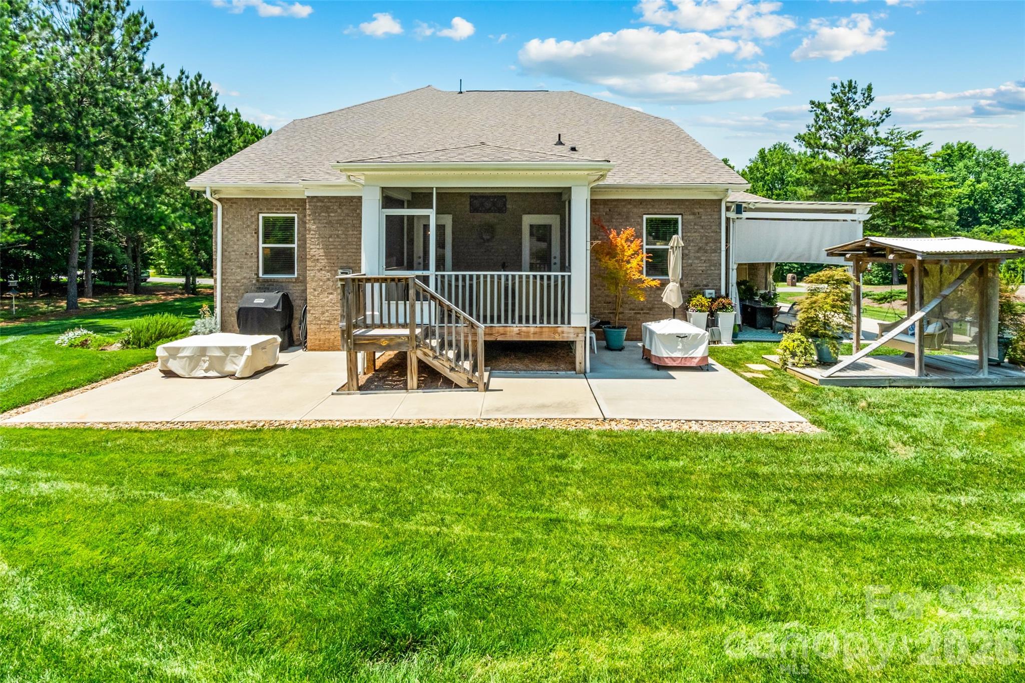 210 Lord Dunluce Street