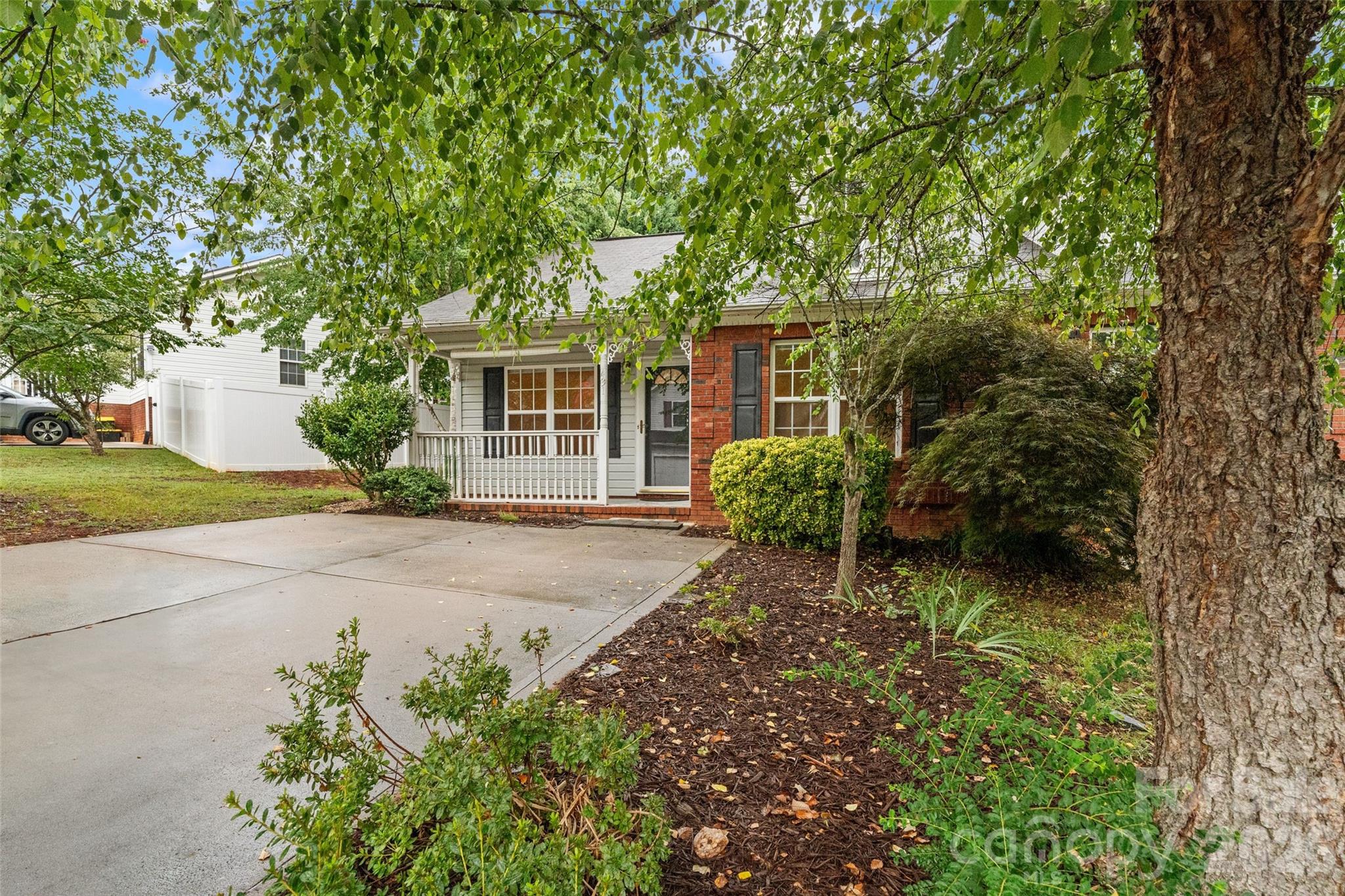 431 Danielle Way