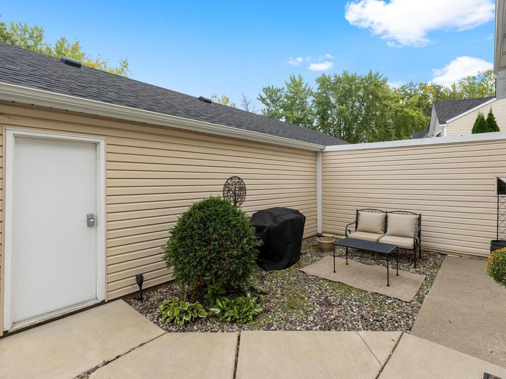 4520 Orchid Circle
