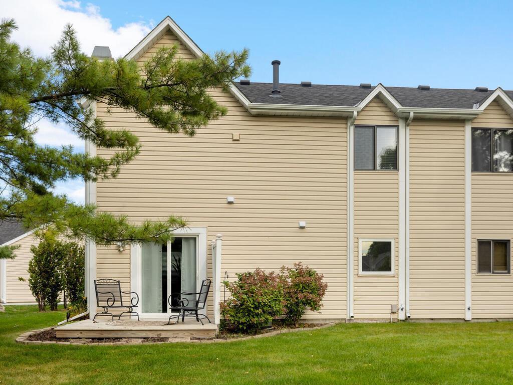 4520 Orchid Circle