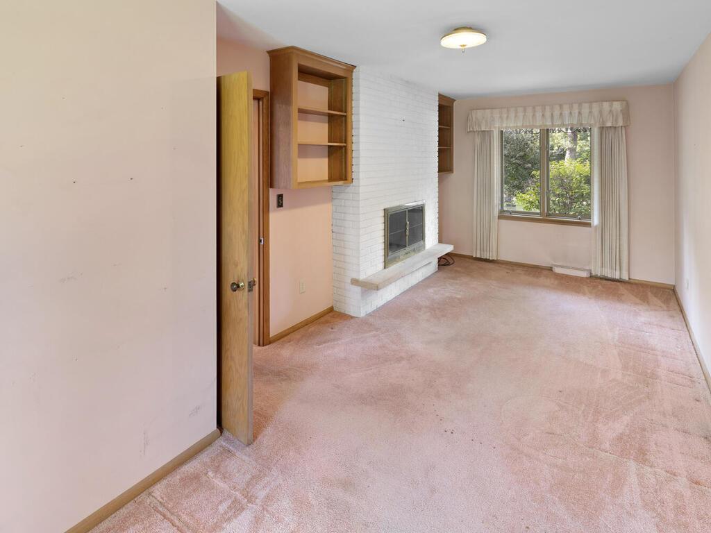 12909 Burwell Drive