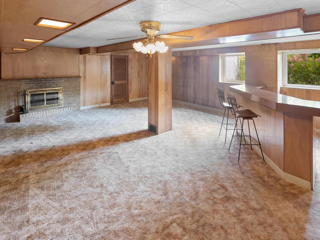 12909 Burwell Drive