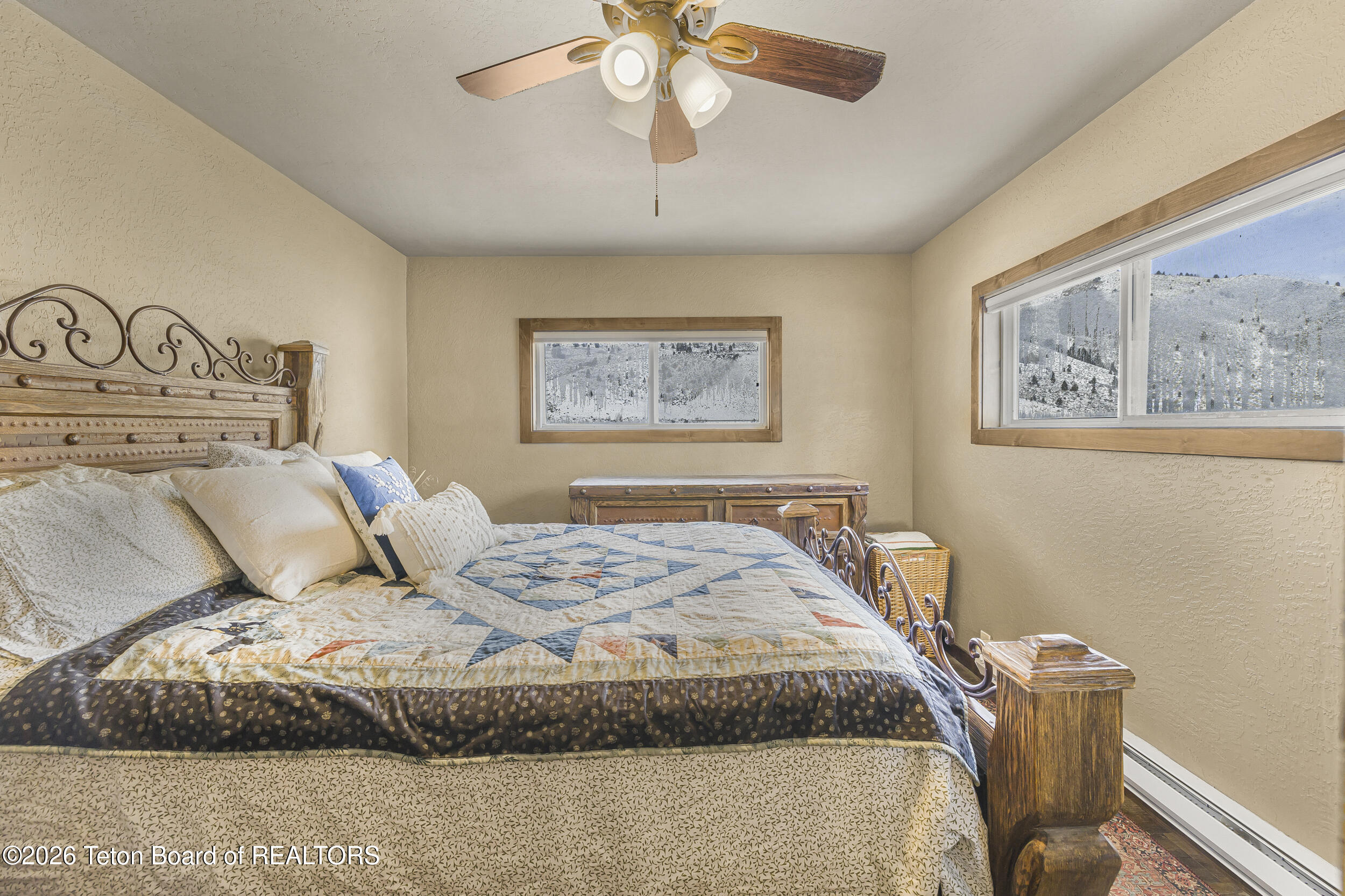 12235 S PALMER CREEK Drive, .