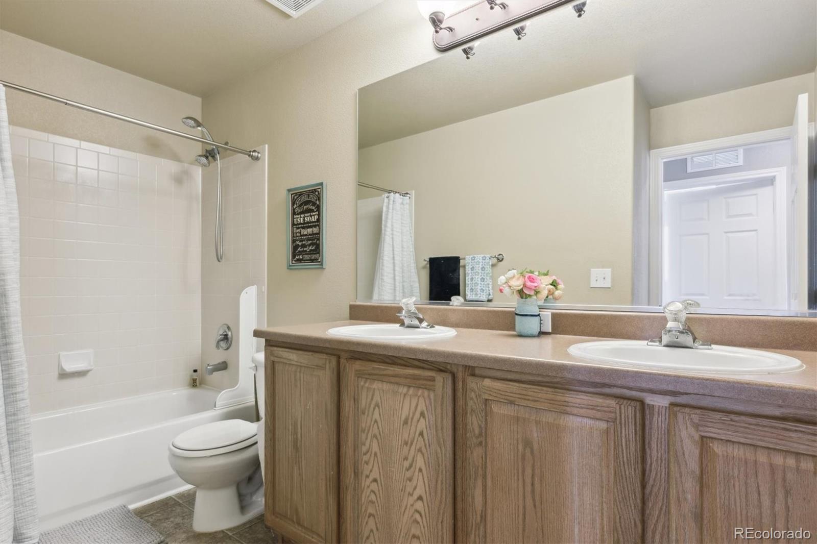 3475 Golden Spur Loop