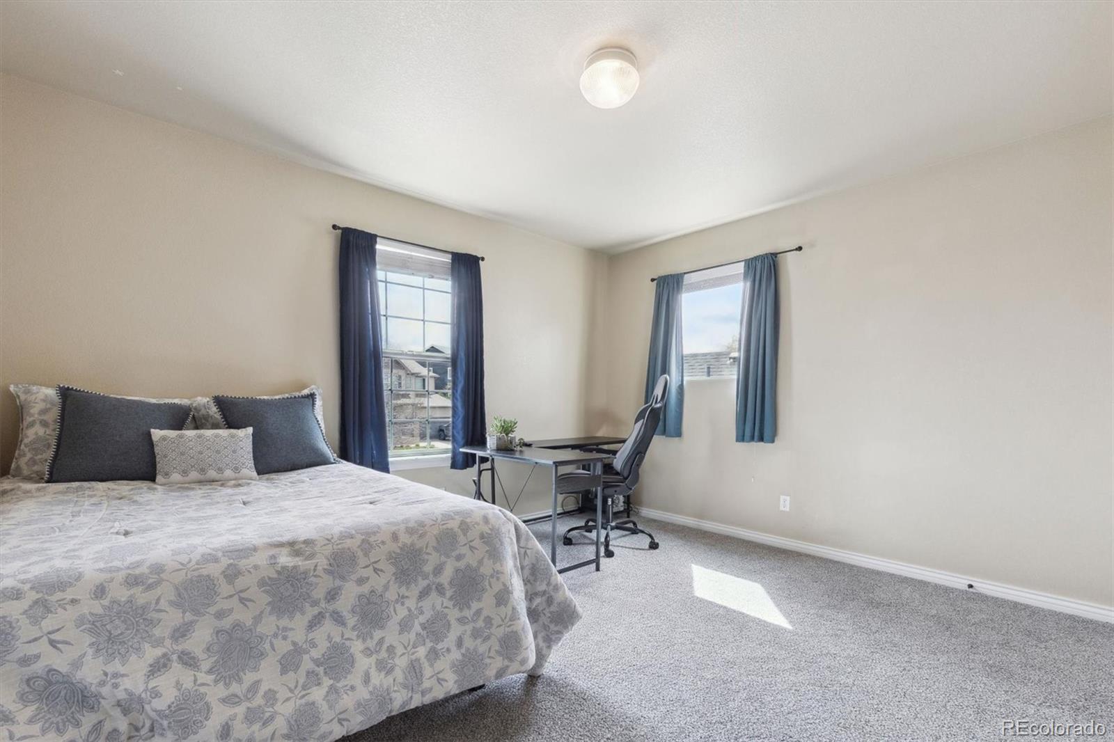 3475 Golden Spur Loop