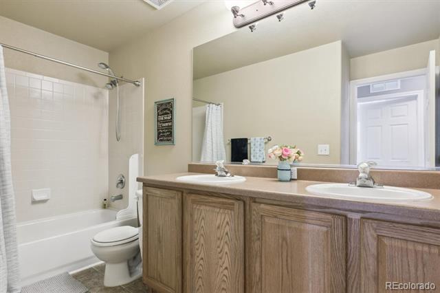 3475 Golden Spur Loop